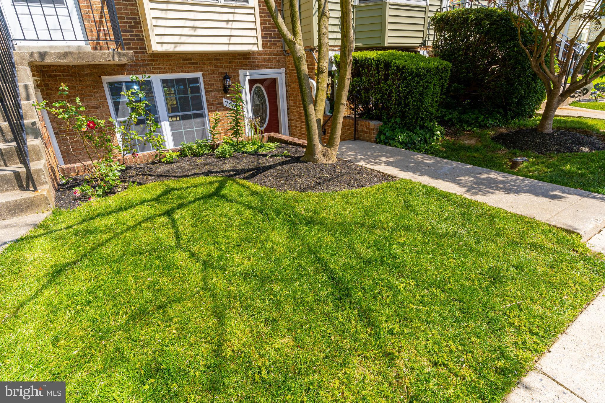 ARBORY CONDOS - Residential