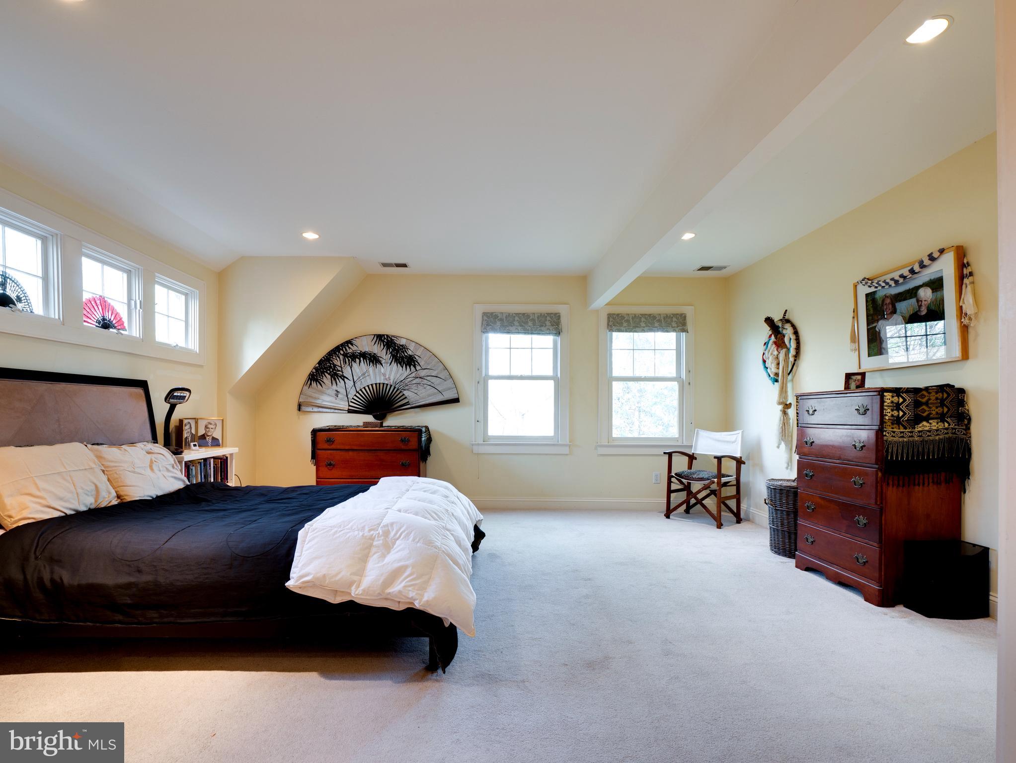 HILLMEAD - Residential