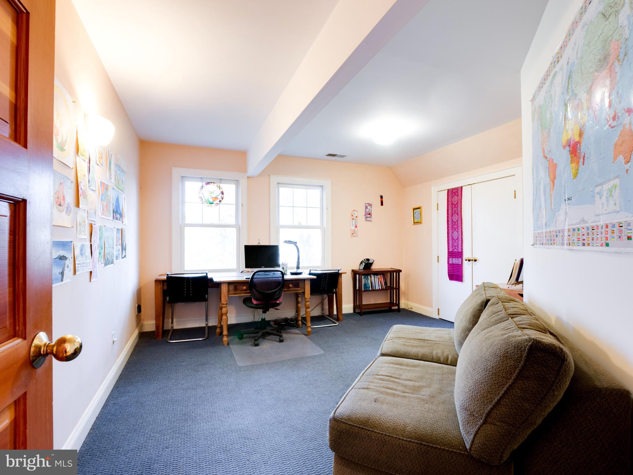 HILLMEAD - Residential