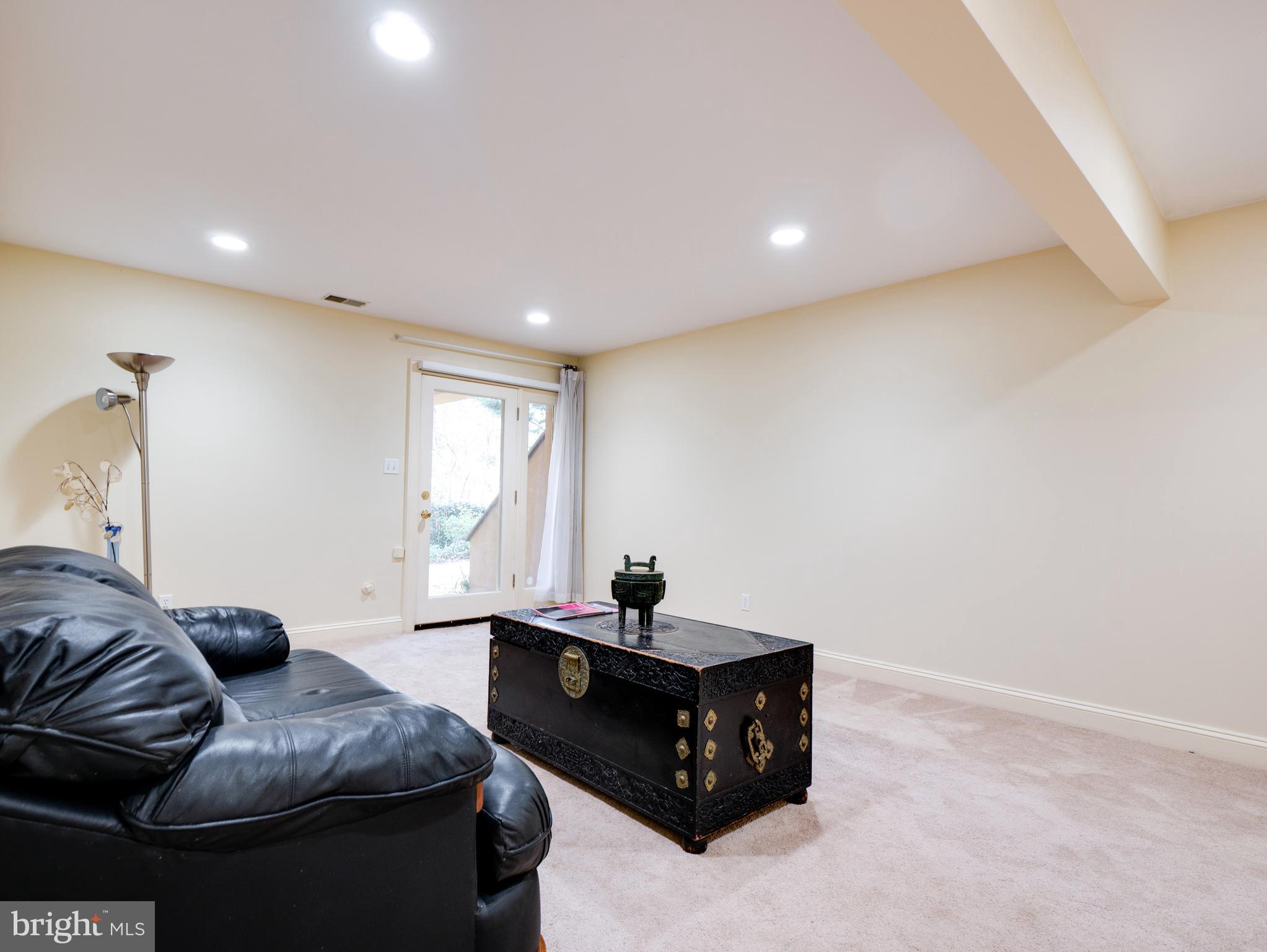 HILLMEAD - Residential