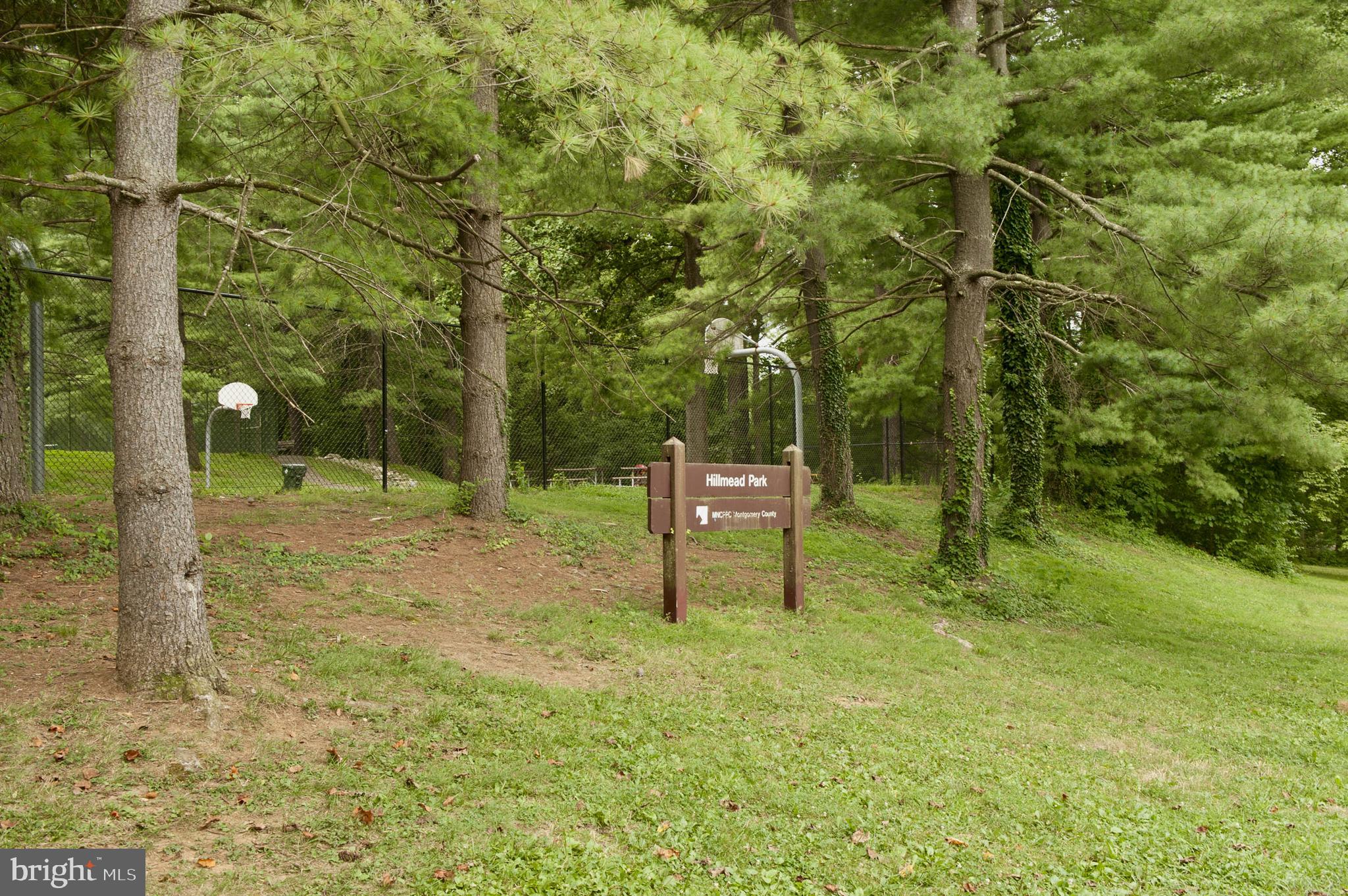 HILLMEAD - Residential