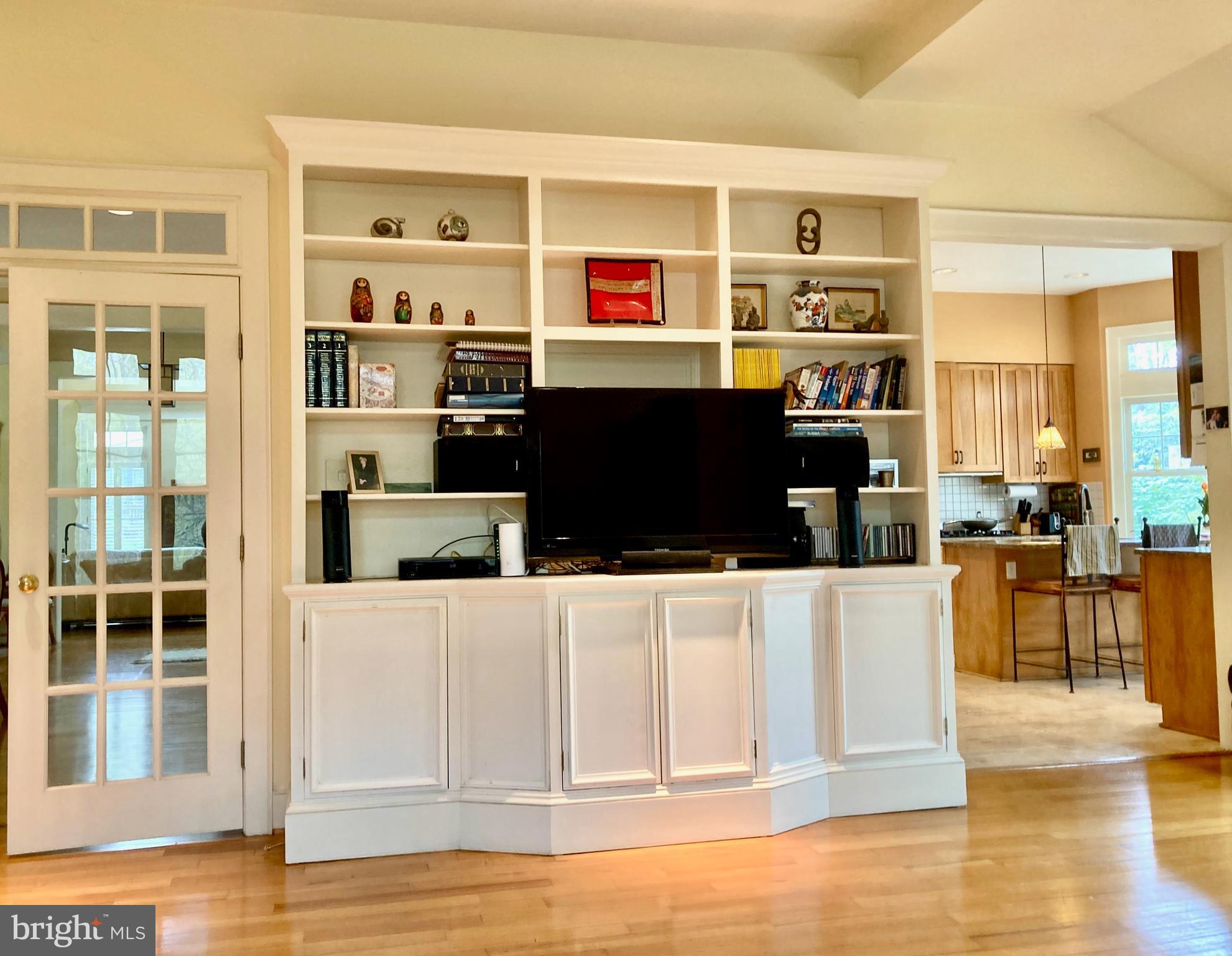 HILLMEAD - Residential