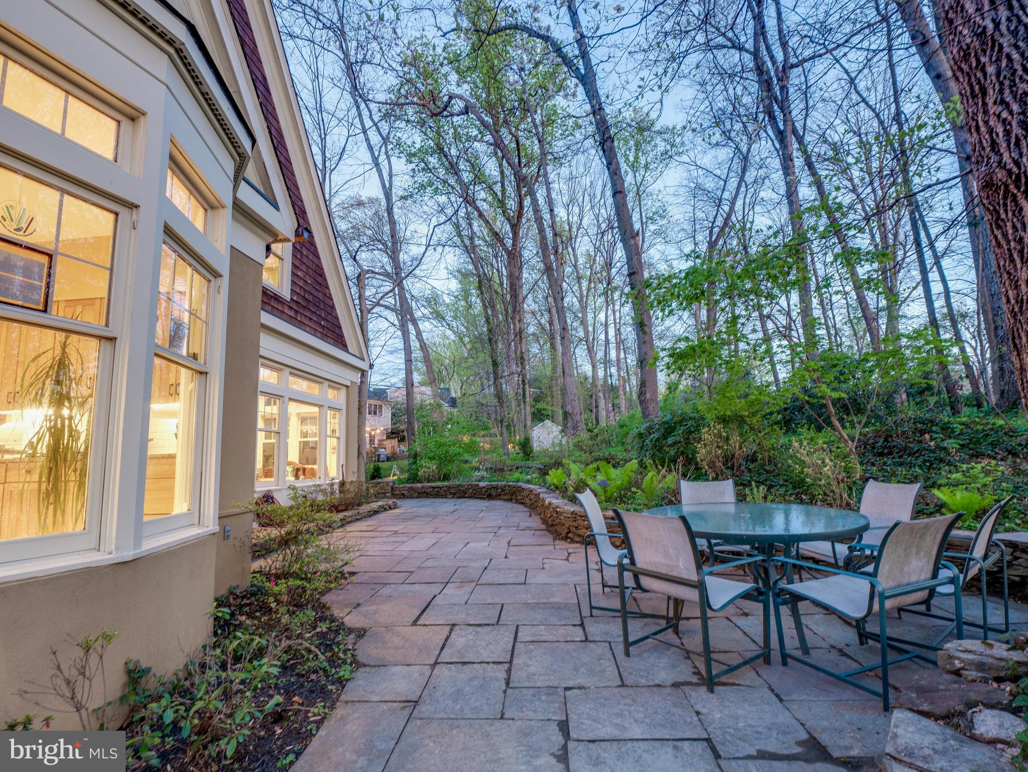 HILLMEAD - Residential