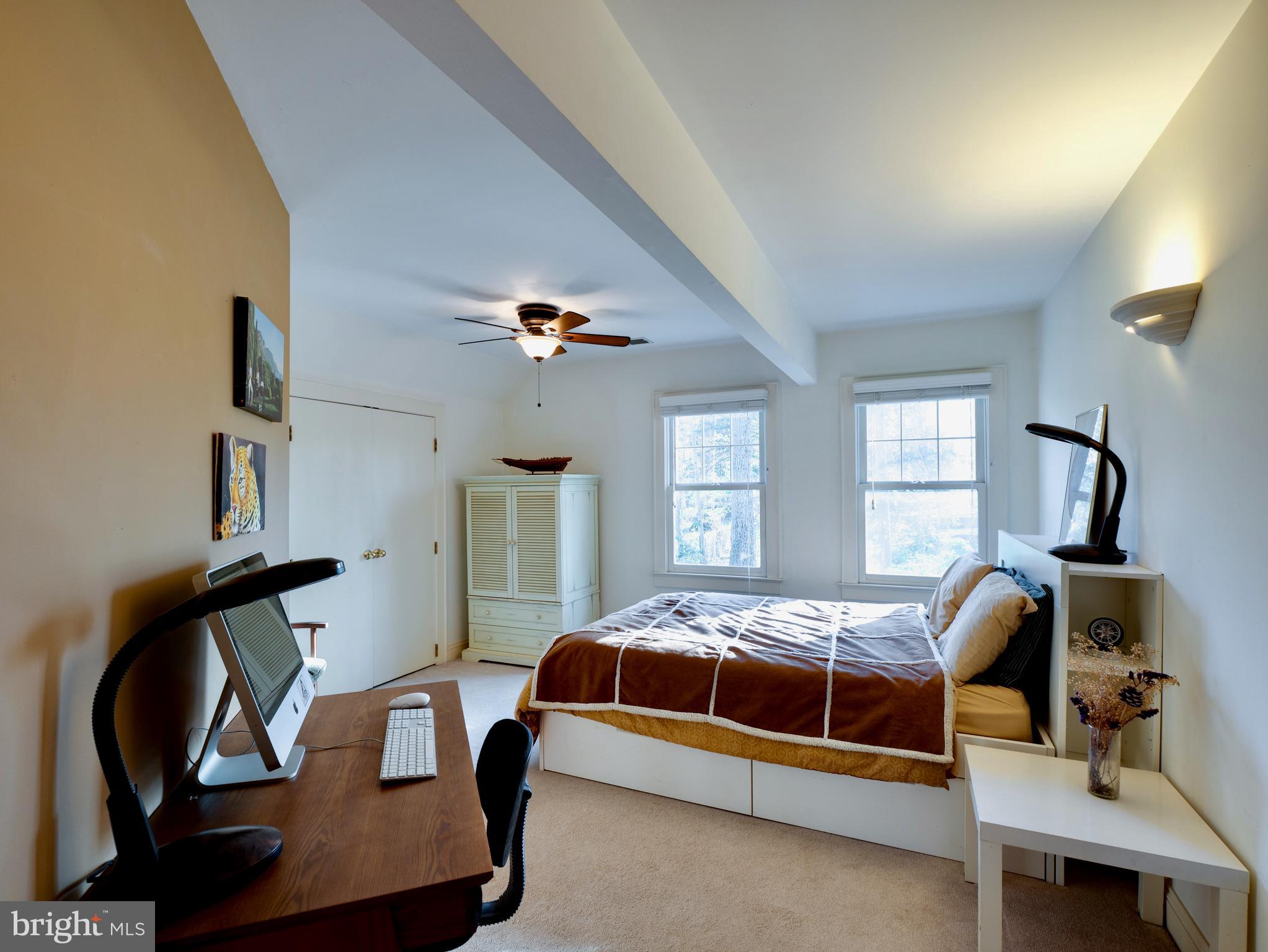 HILLMEAD - Residential