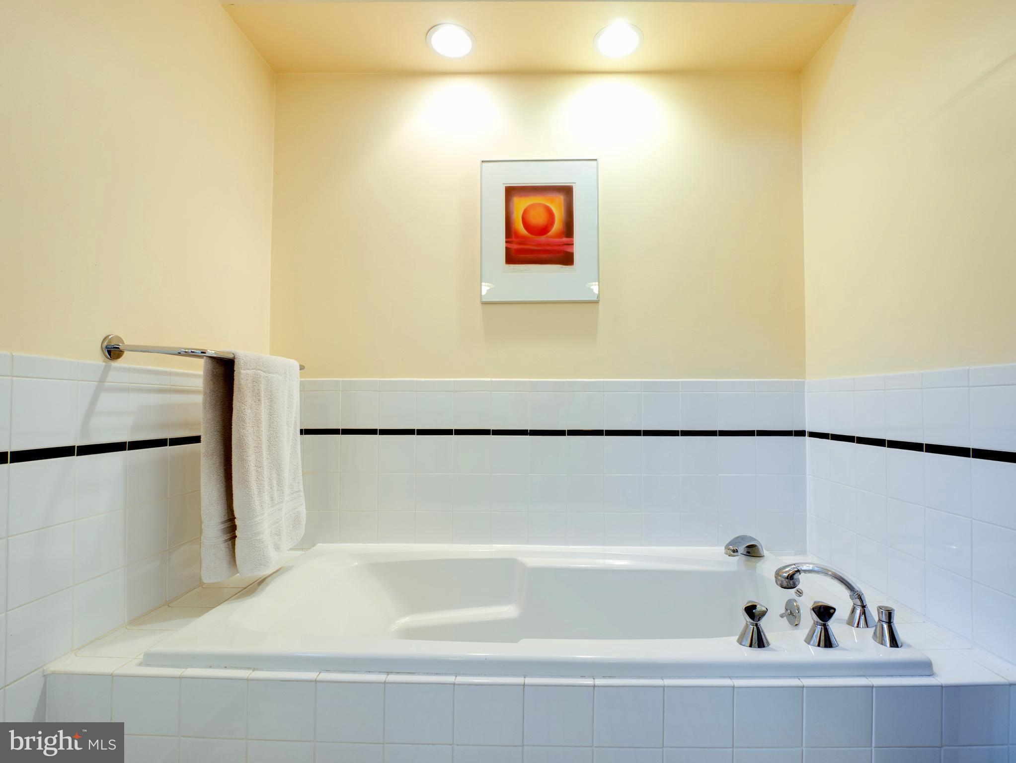 HILLMEAD - Residential