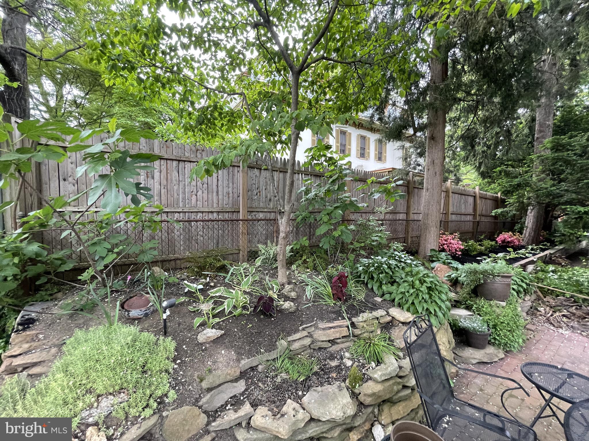 UNIVERSITY CITY - Residential