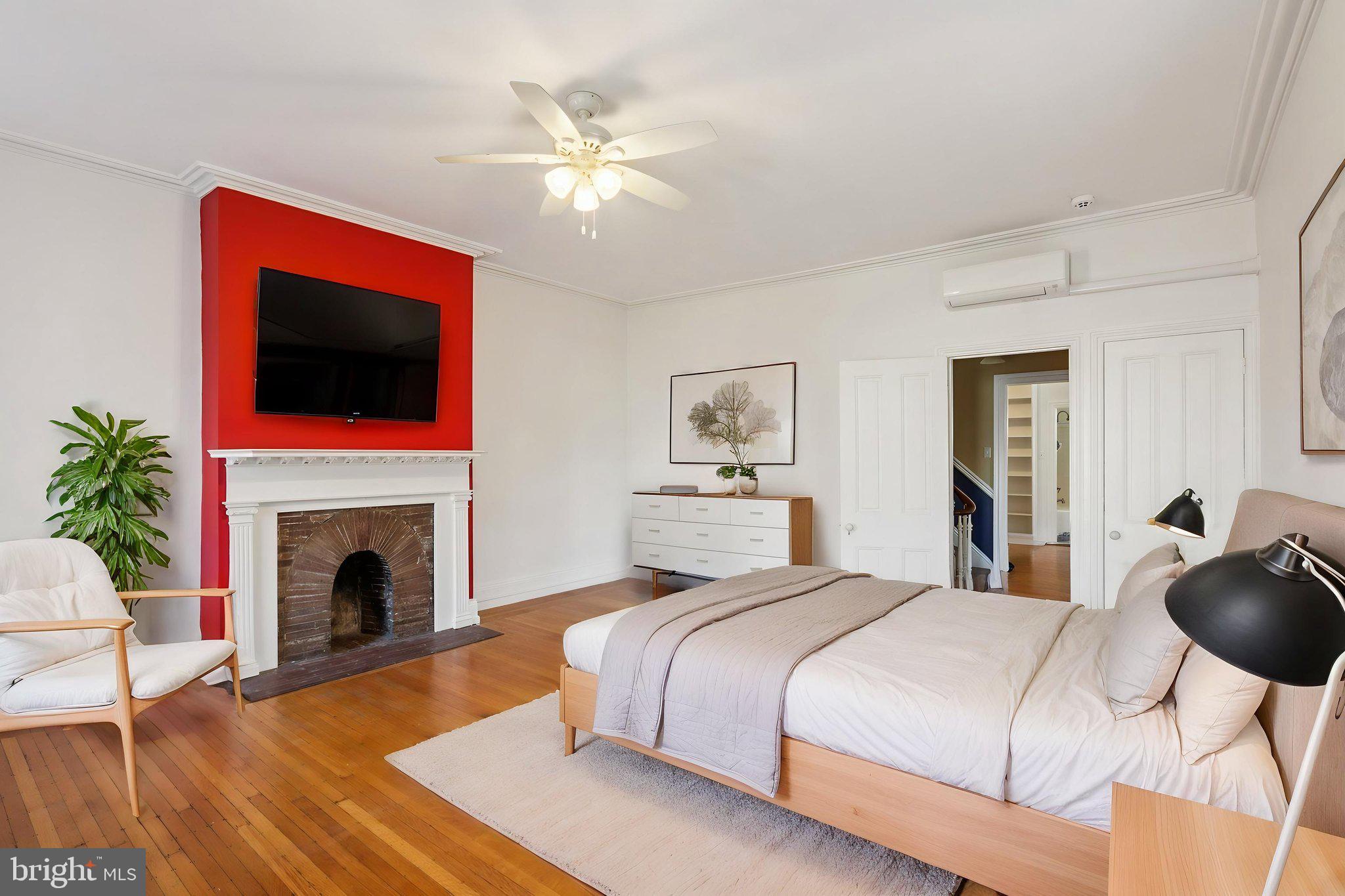 UNIVERSITY CITY - Residential