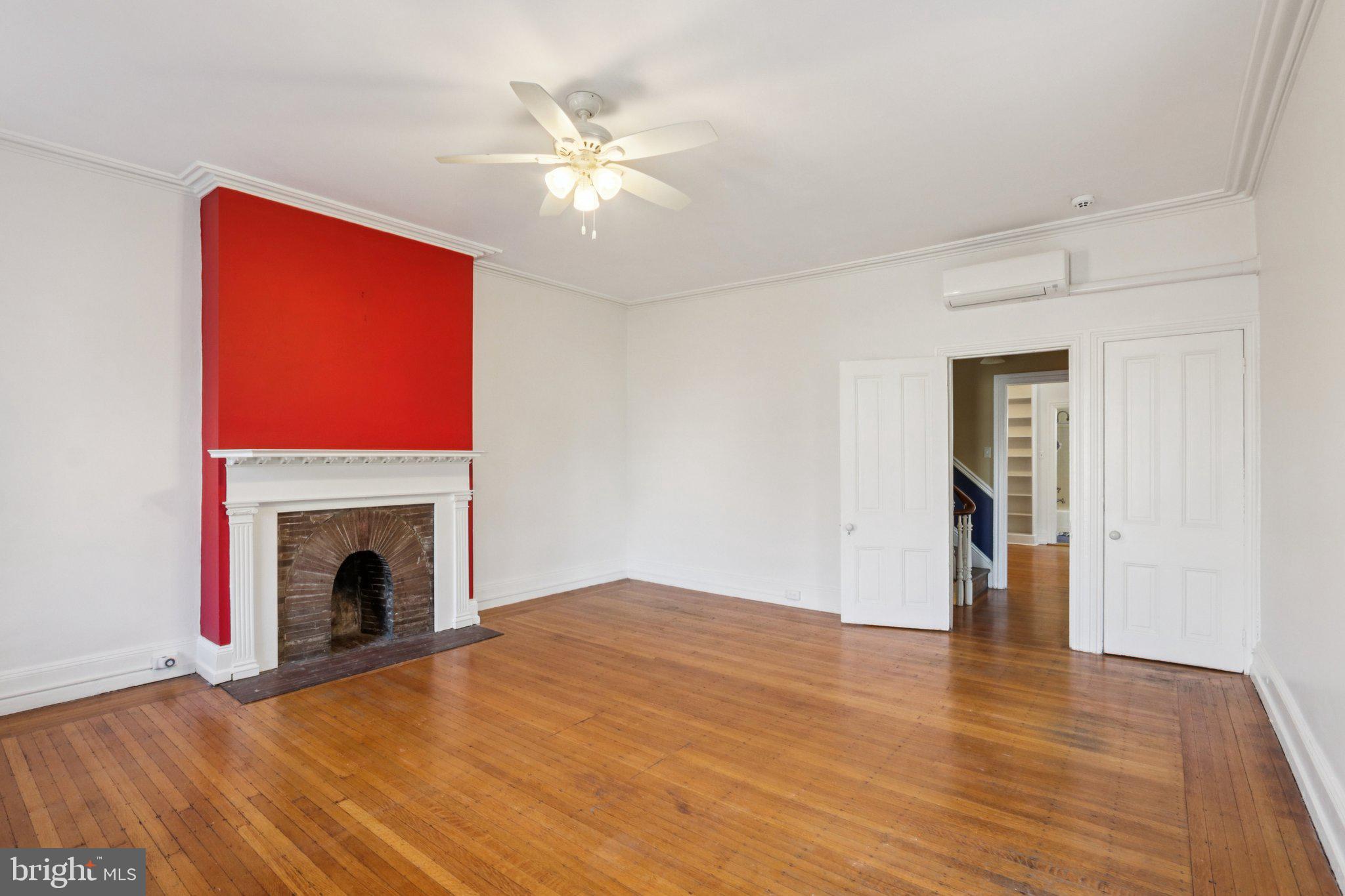 UNIVERSITY CITY - Residential