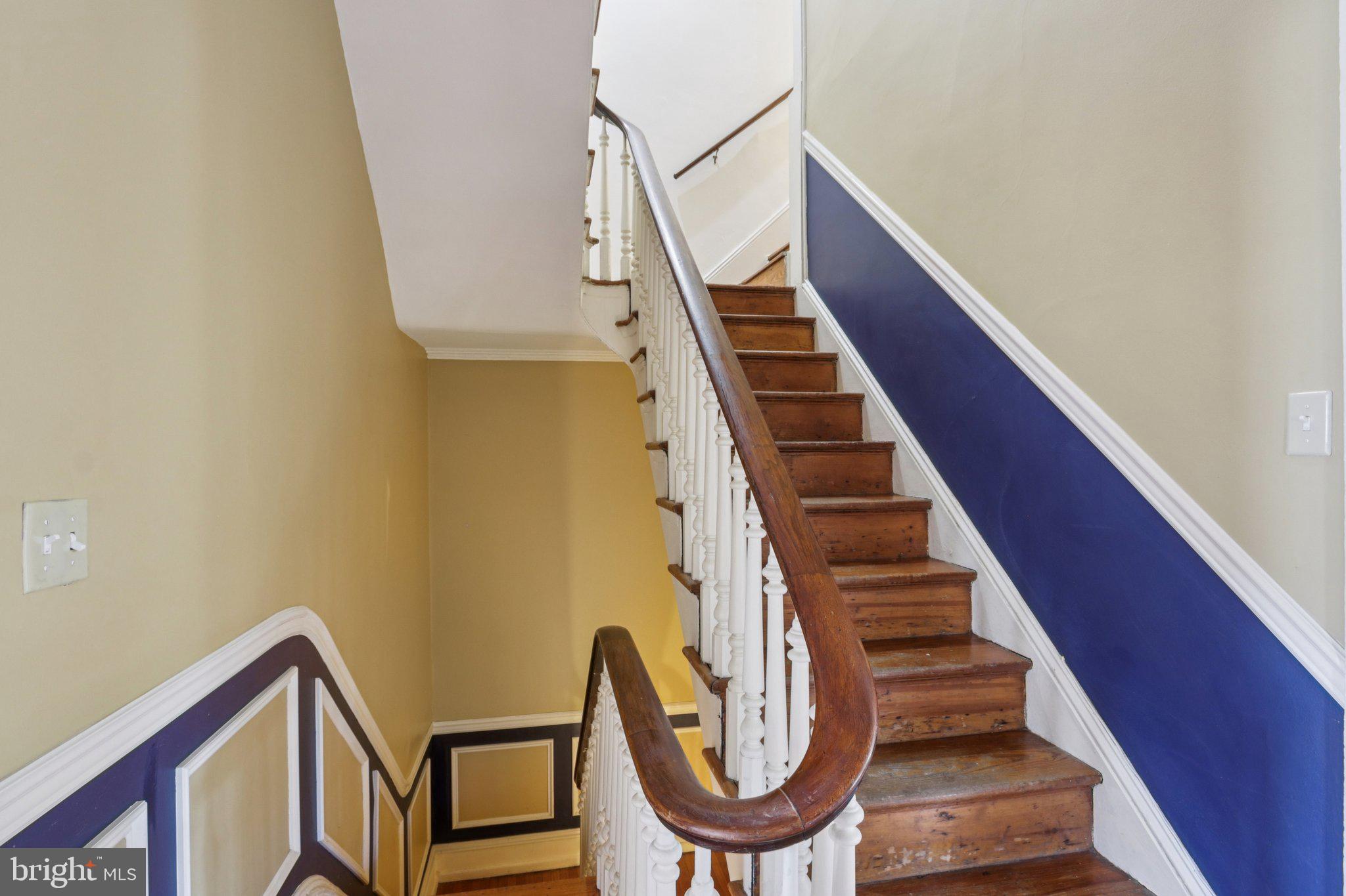 UNIVERSITY CITY - Residential