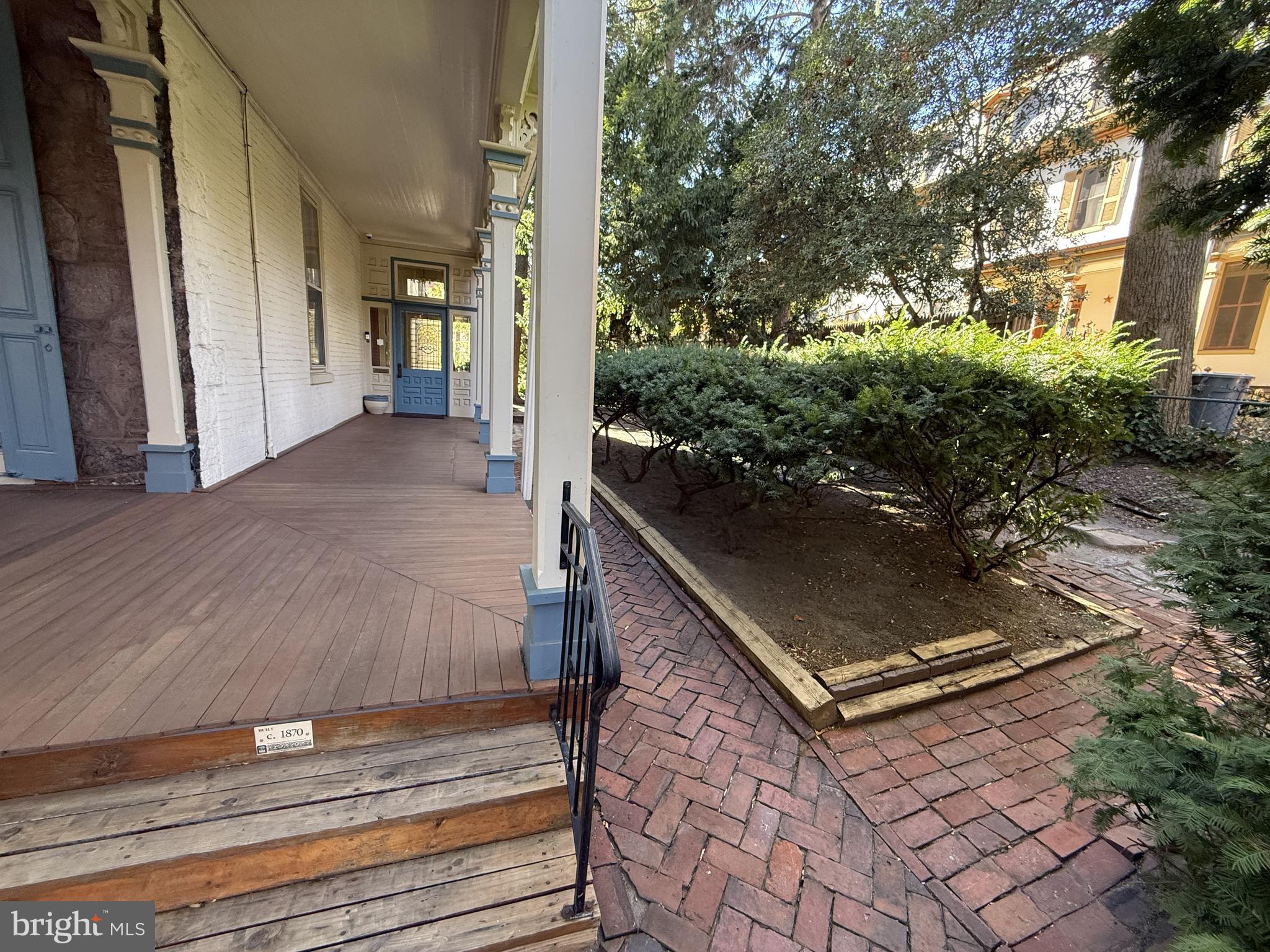 4304 OSAGE AVENUE 06