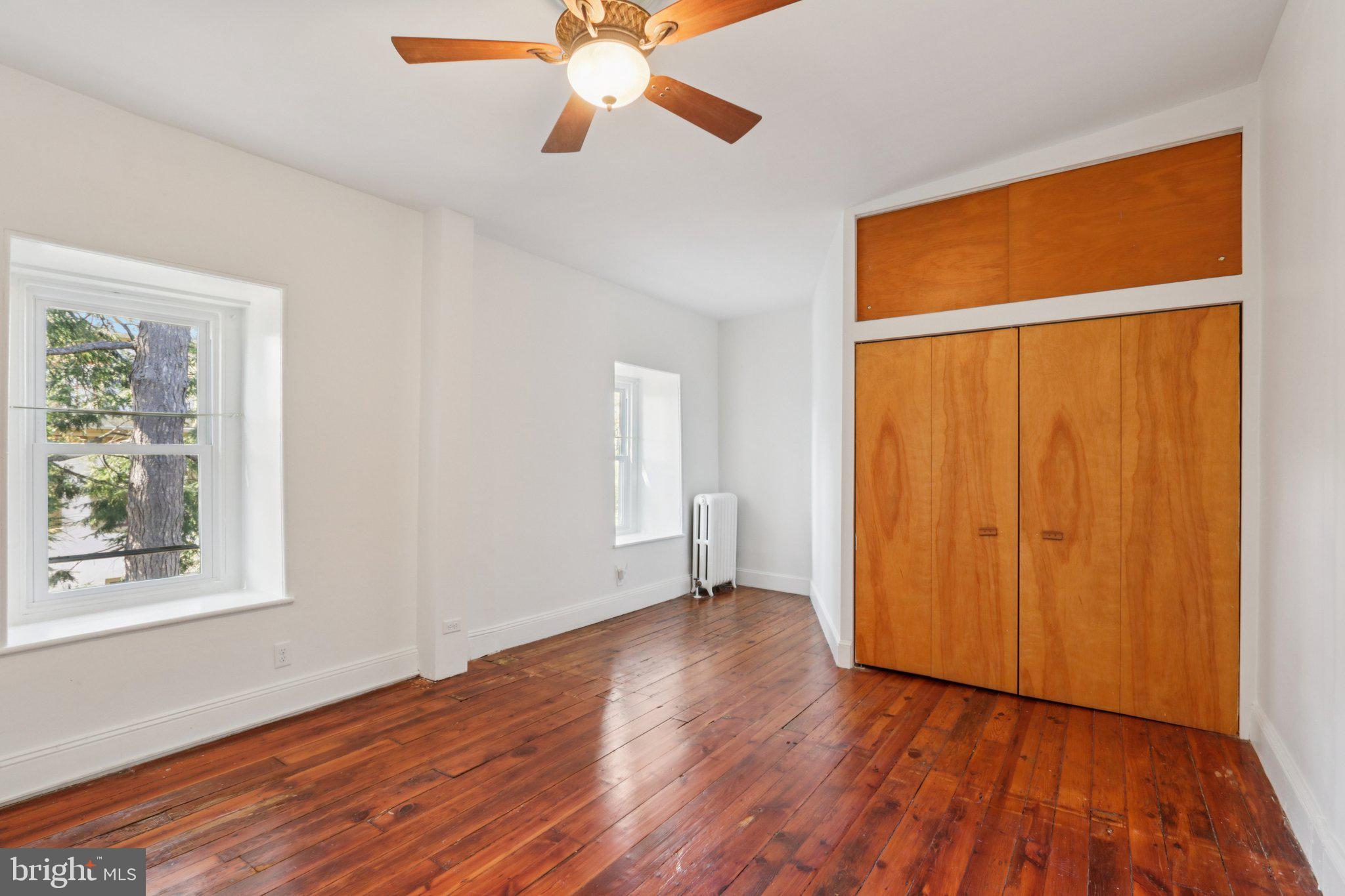 UNIVERSITY CITY - Residential