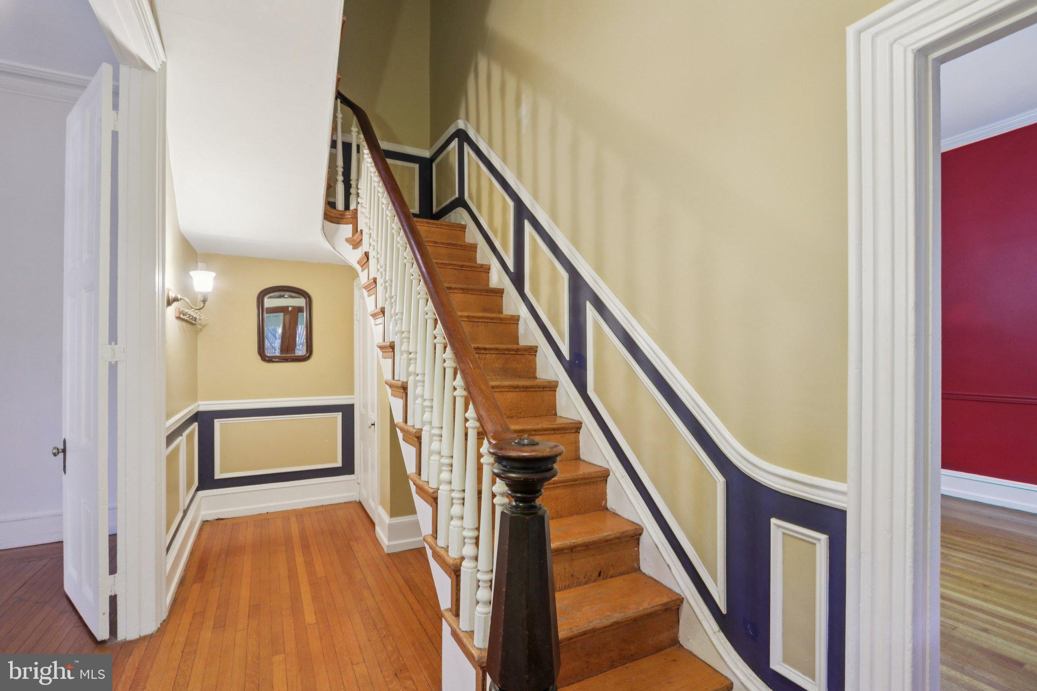 UNIVERSITY CITY - Residential