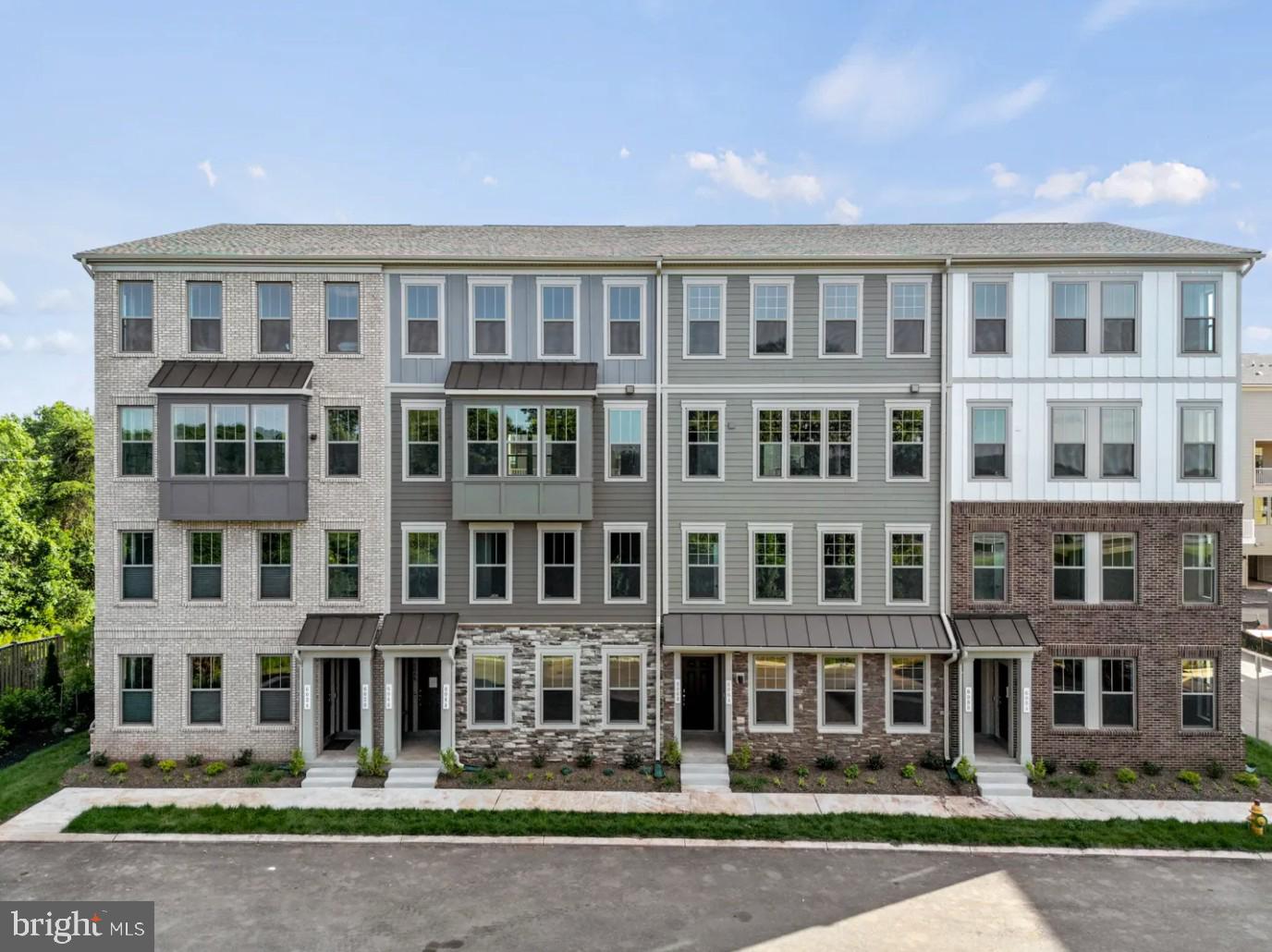 MANASSAS PARK VILLAGE - Residential