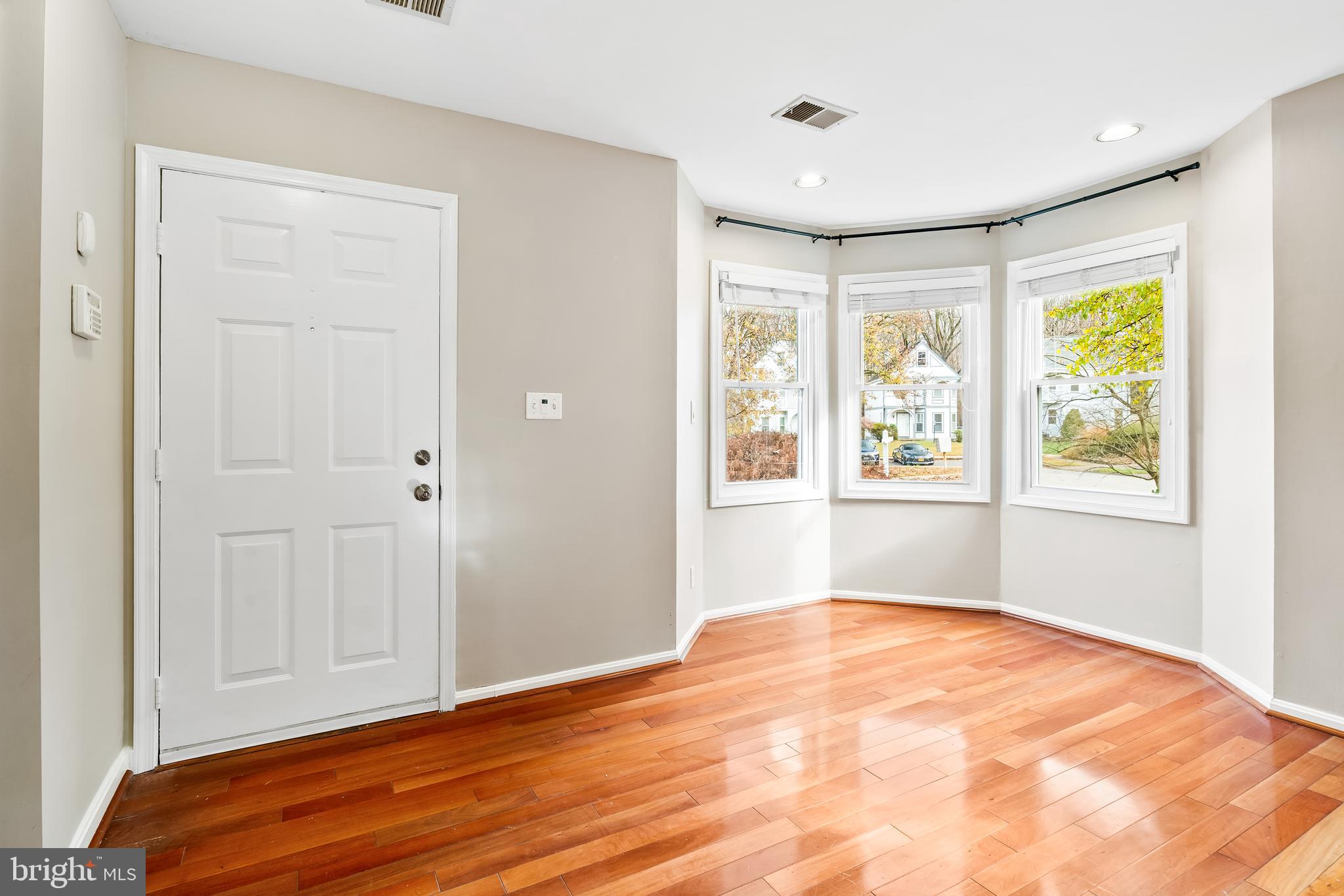 7243 RIDING HOOD CIRCLE