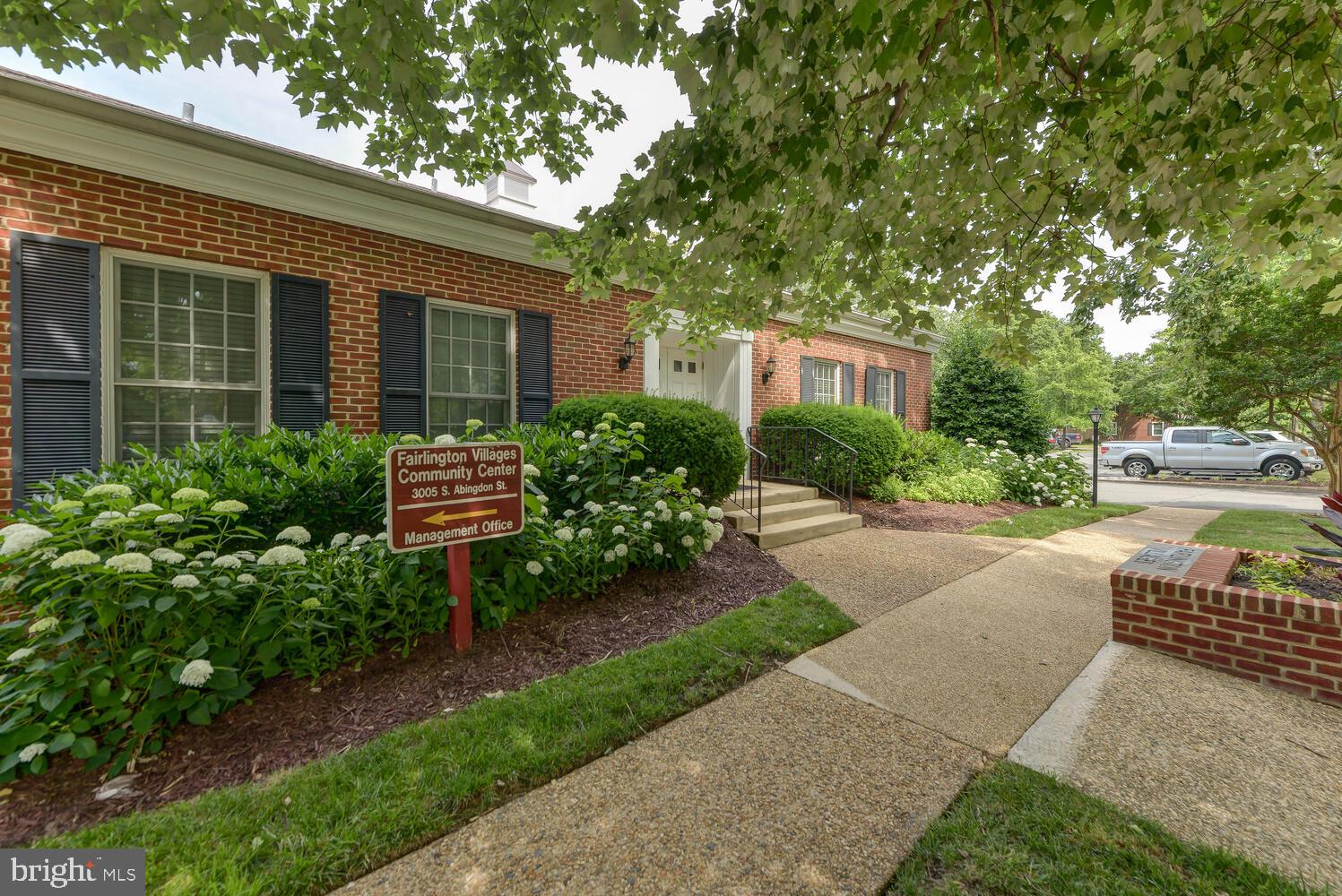 FAIRLINGTON - Residential