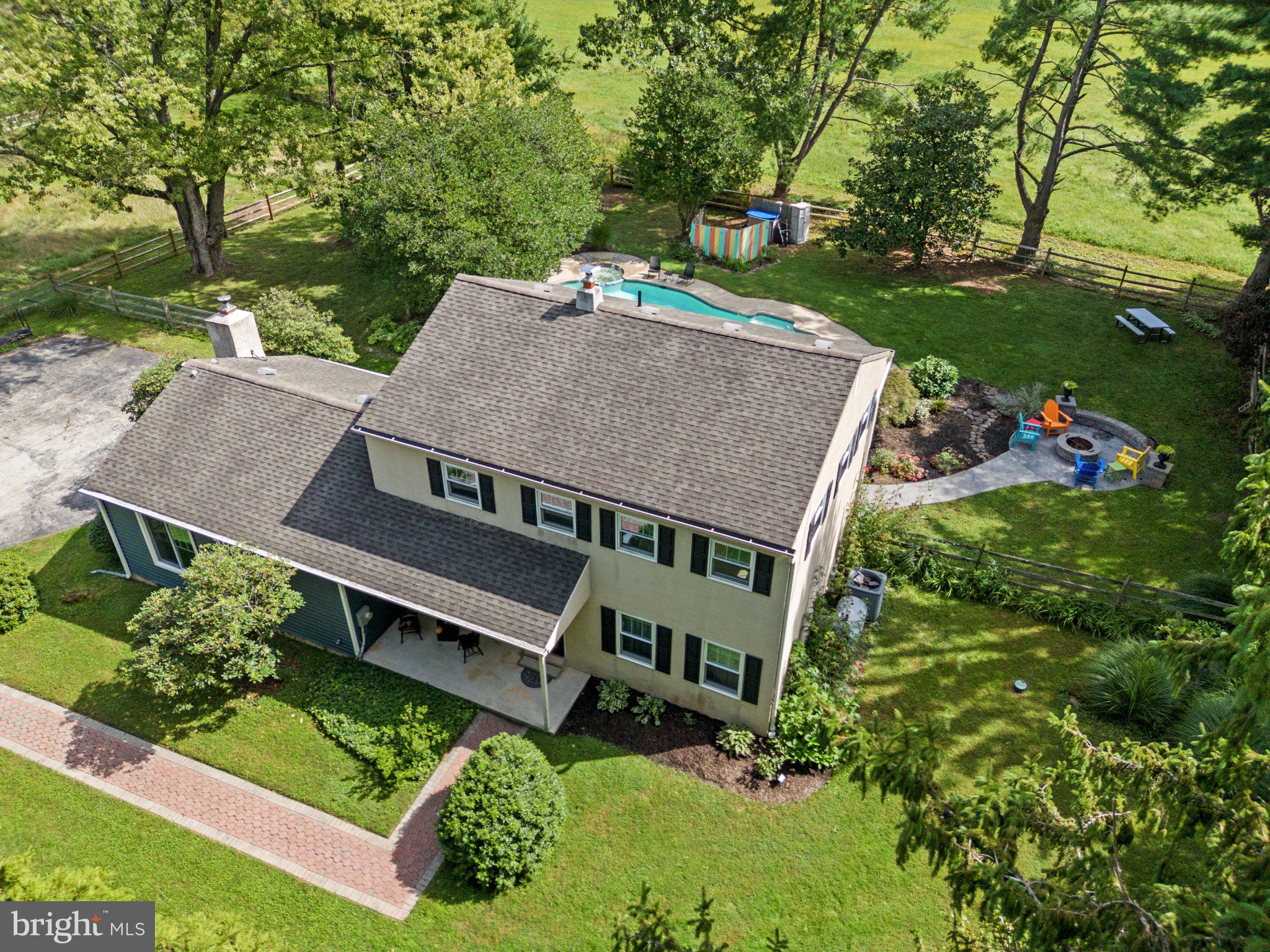 3 CAMPBELL PLACE
