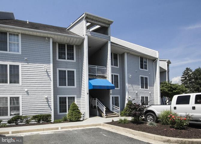 Come enjoy the beautiful sunsets from your new deck of this 2 BR, 1 BA condo located on the Susquehanna River in Perryville. This unit shows pride of ownership! Updated electrical & some new light fixtures. New windows & door blinds, new carpet, new furnace & a/c units. Newer kitchen cabinets, counters & appliances. Move-in ready! Only minutes from Marc train, I-95 and 40.