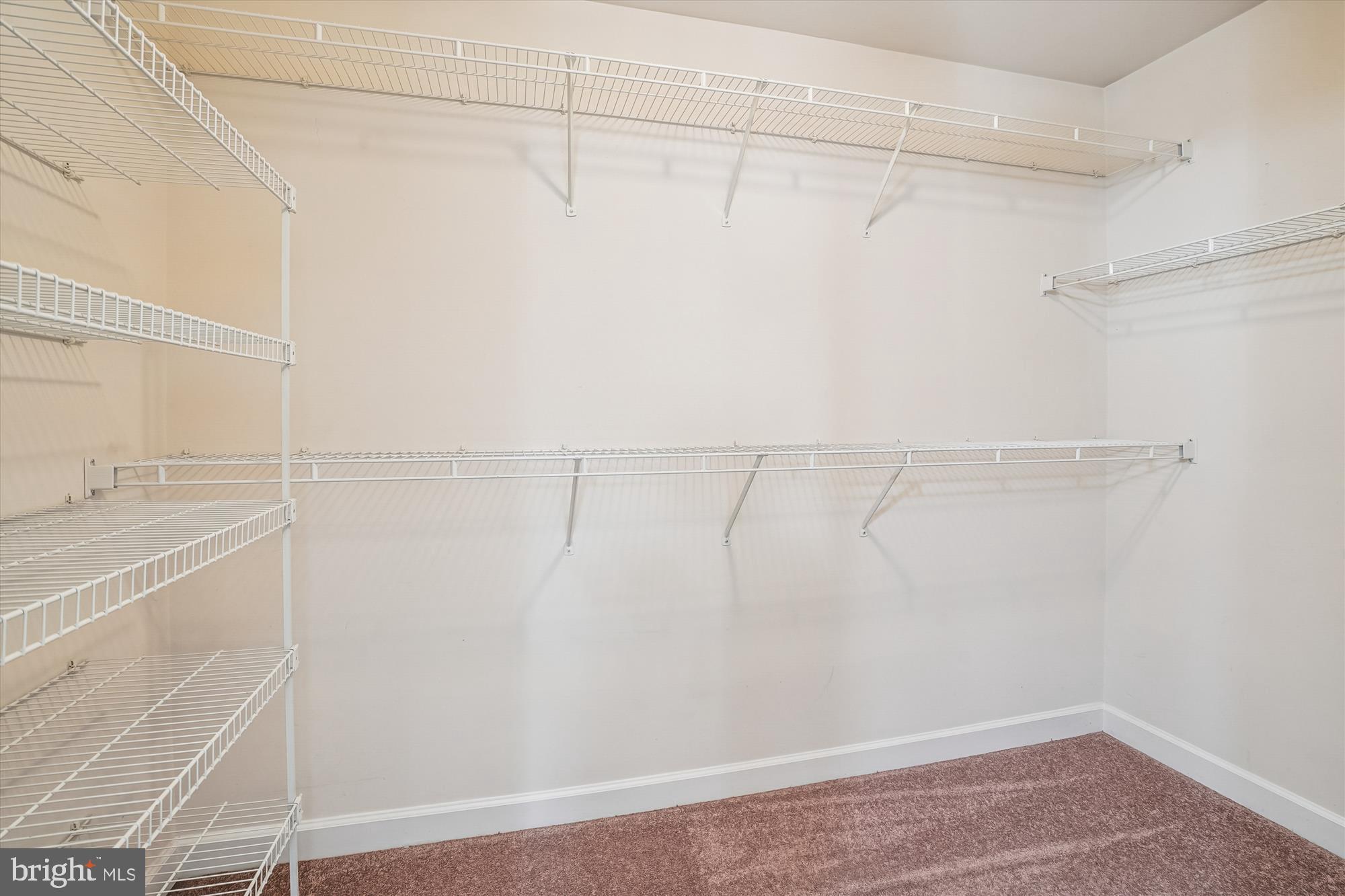 CHRISTY FARM - Residential Lease