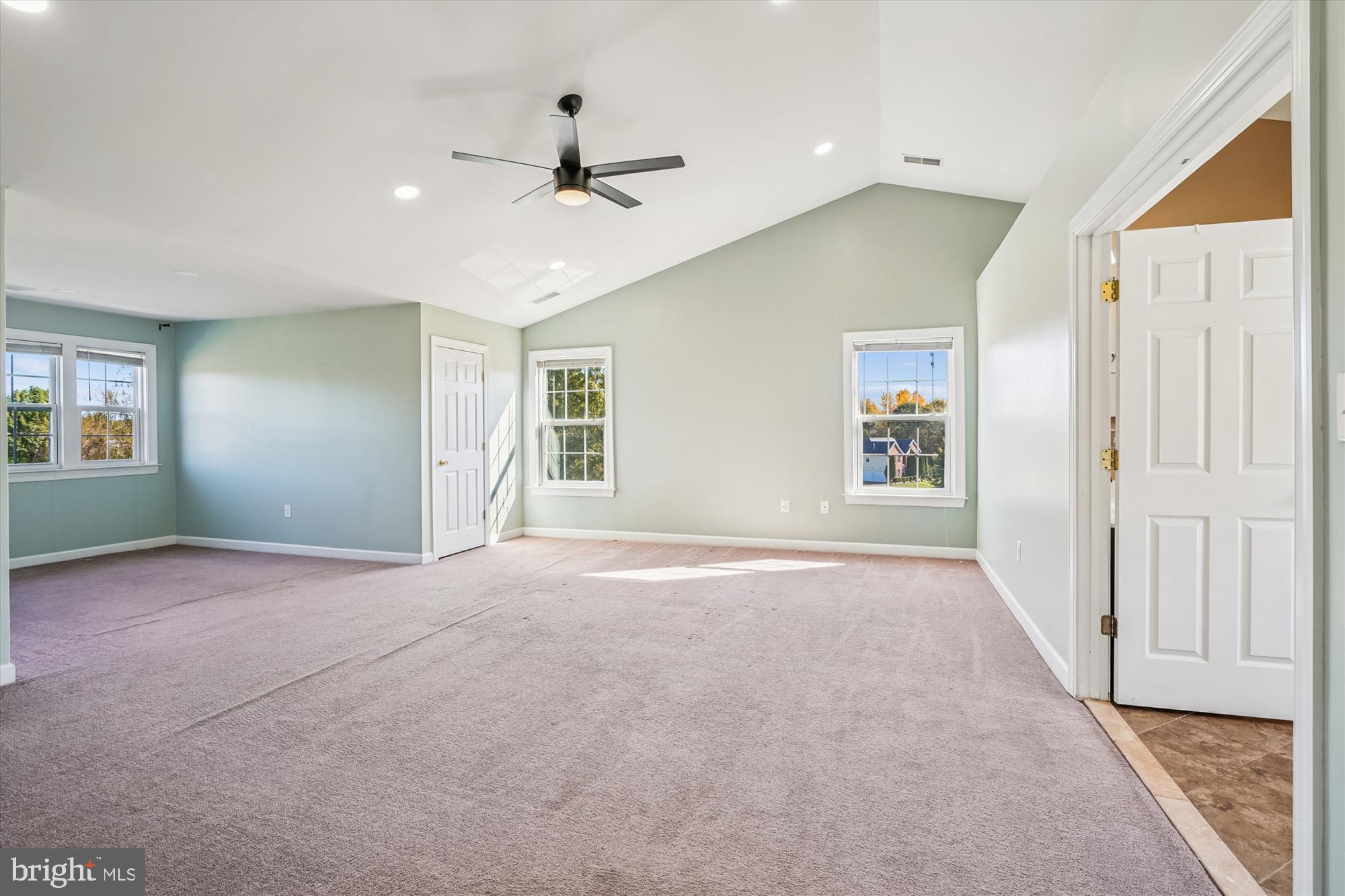 CHRISTY FARM - Residential Lease