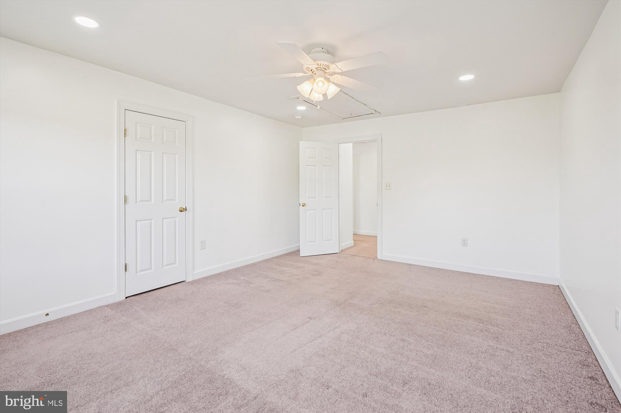 CHRISTY FARM - Residential Lease