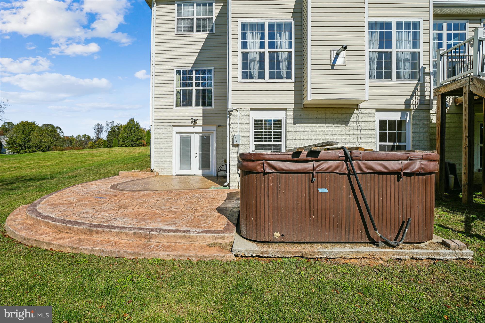 CHRISTY FARM - Residential Lease