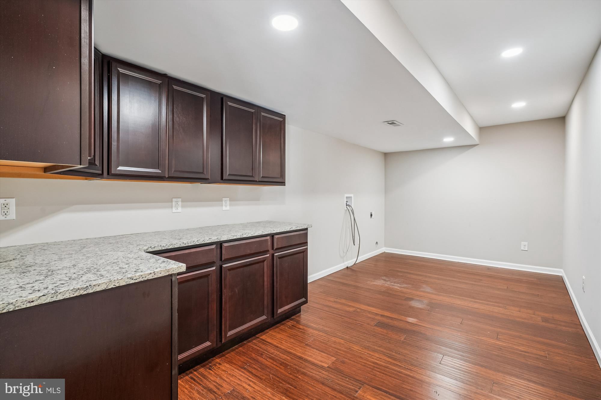 CHRISTY FARM - Residential Lease