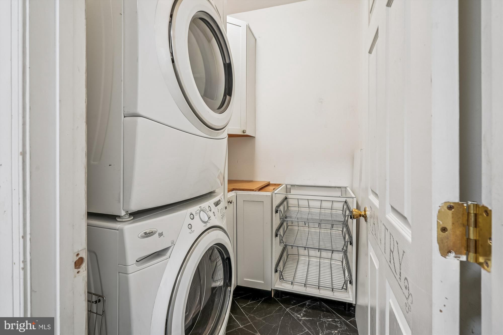 CHRISTY FARM - Residential Lease