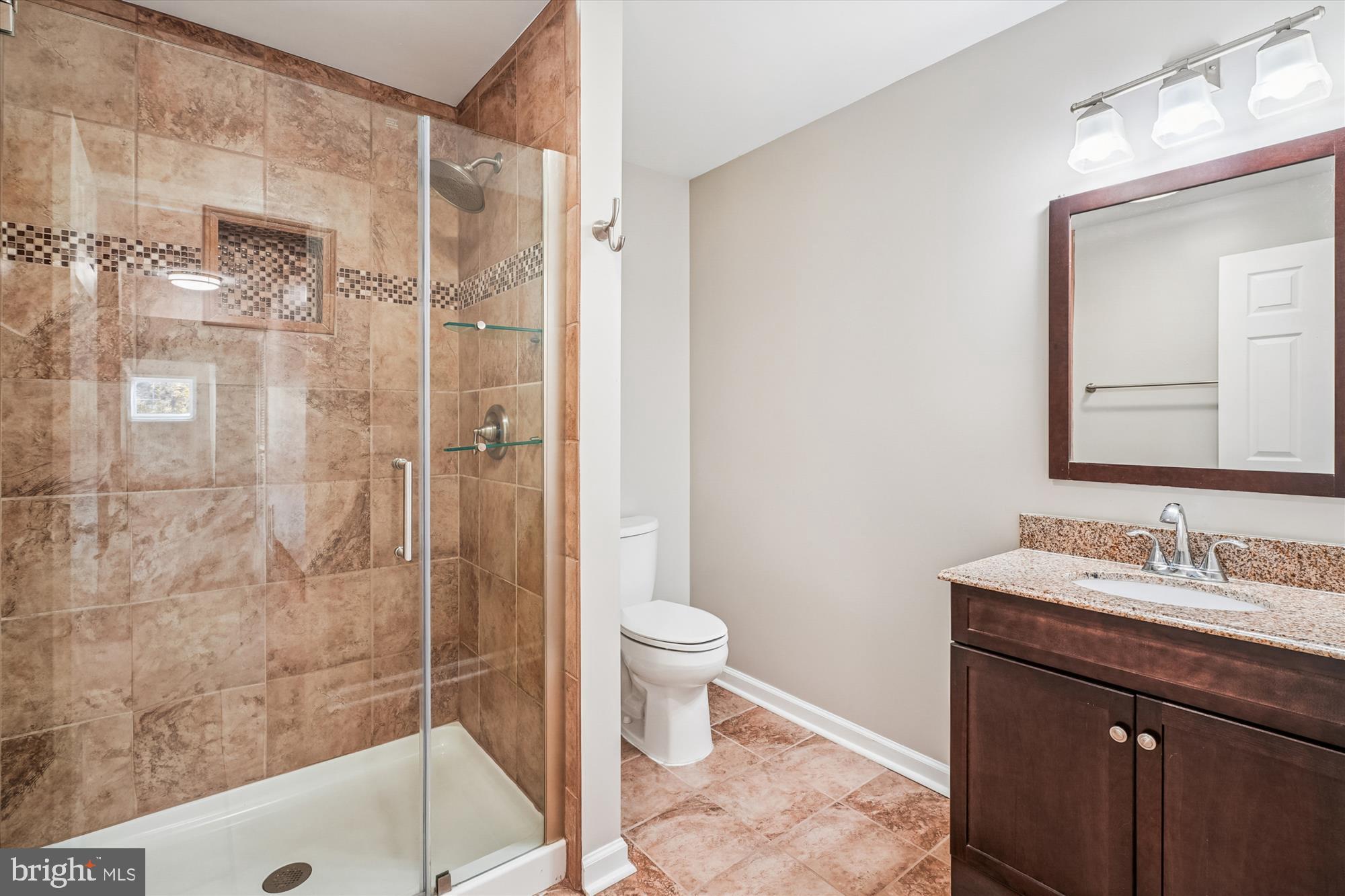 CHRISTY FARM - Residential Lease