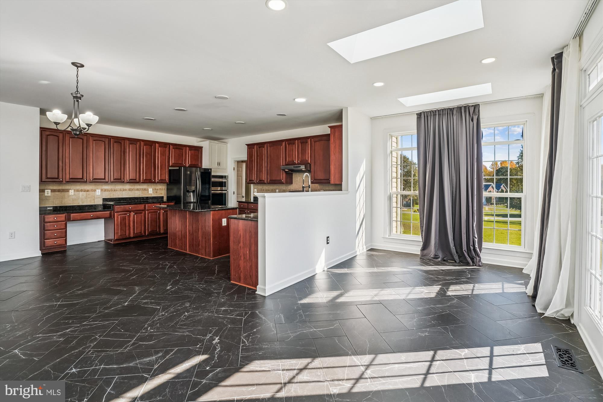 CHRISTY FARM - Residential Lease