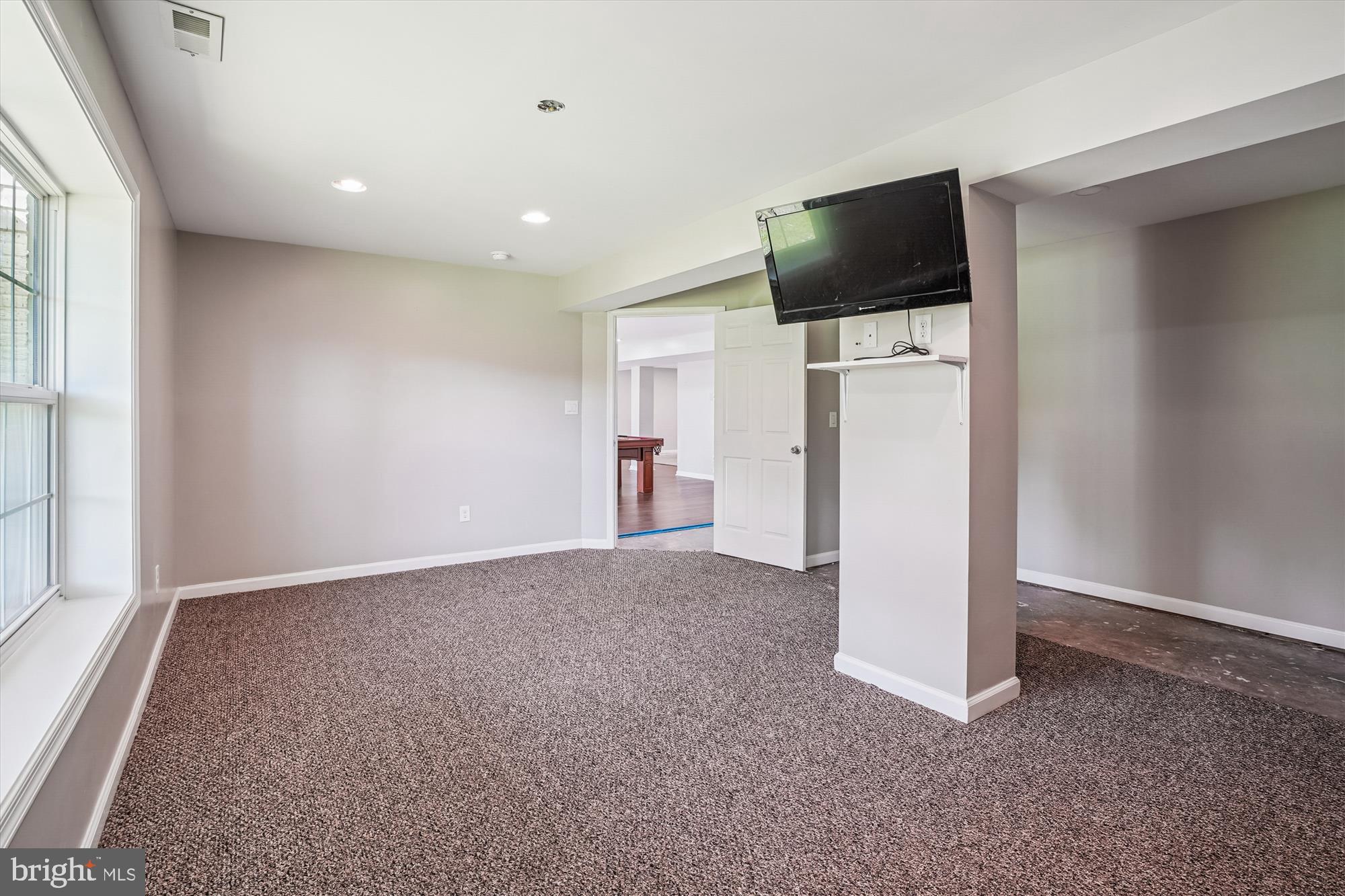 CHRISTY FARM - Residential Lease