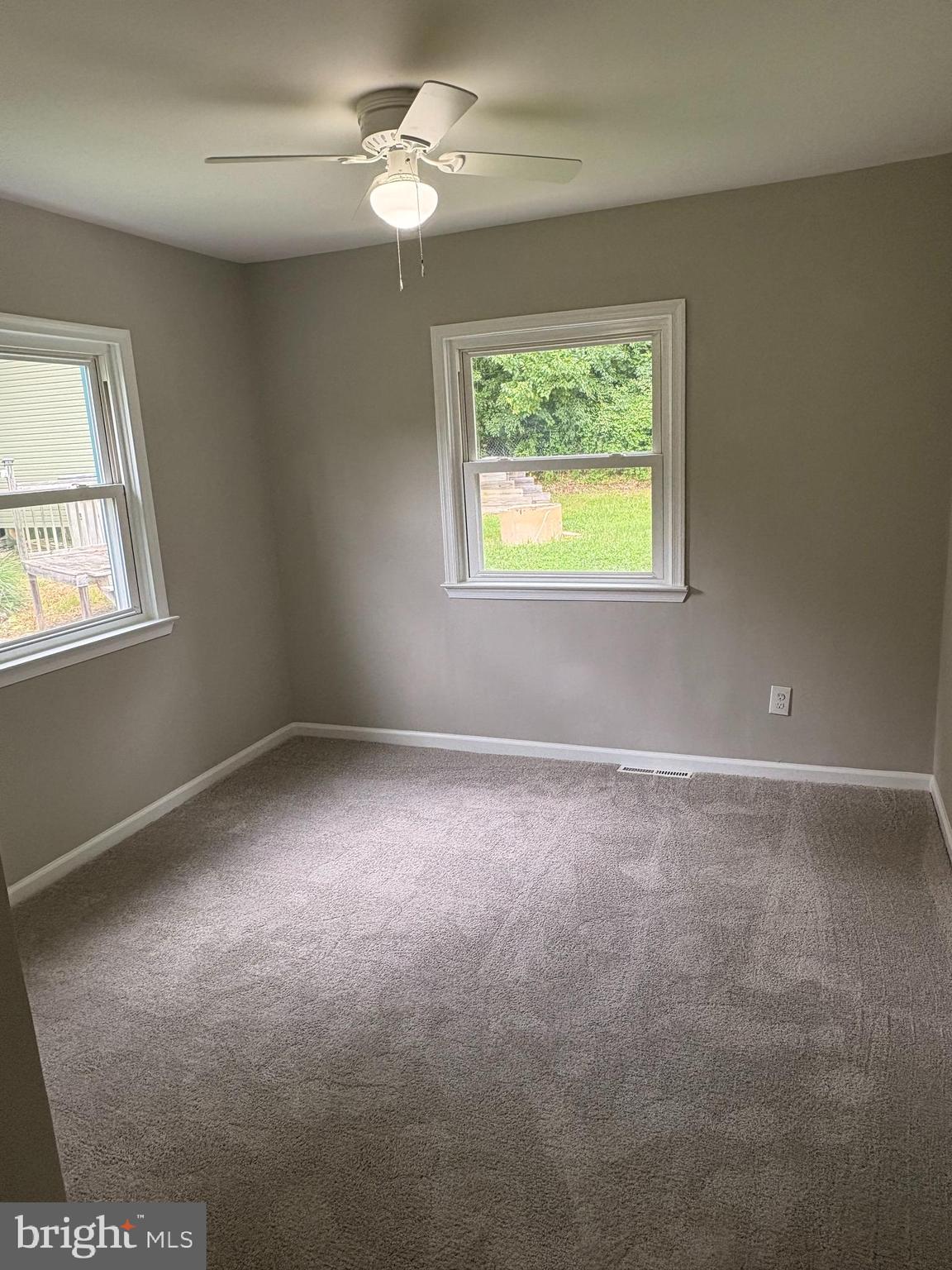 HENLEY'S PARK - Residential