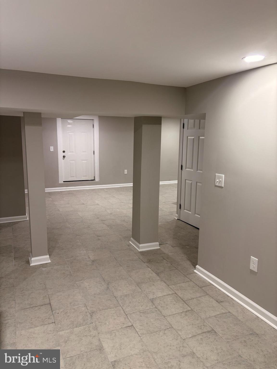 HENLEY'S PARK - Residential