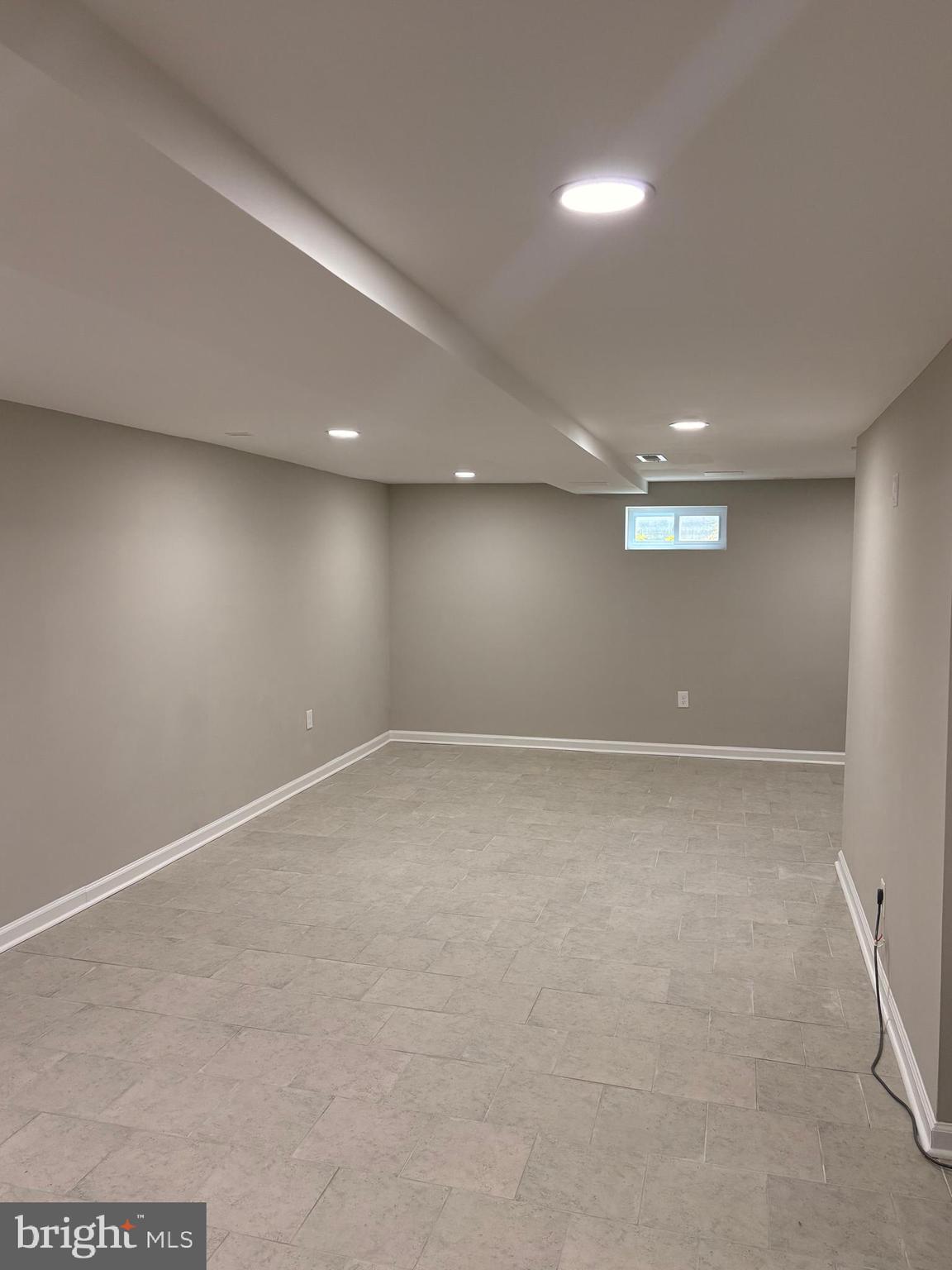 HENLEY'S PARK - Residential