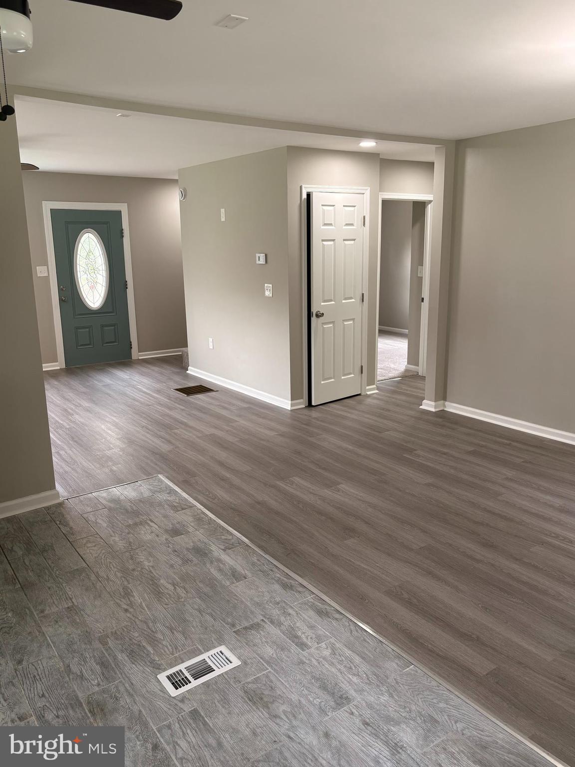 HENLEY'S PARK - Residential