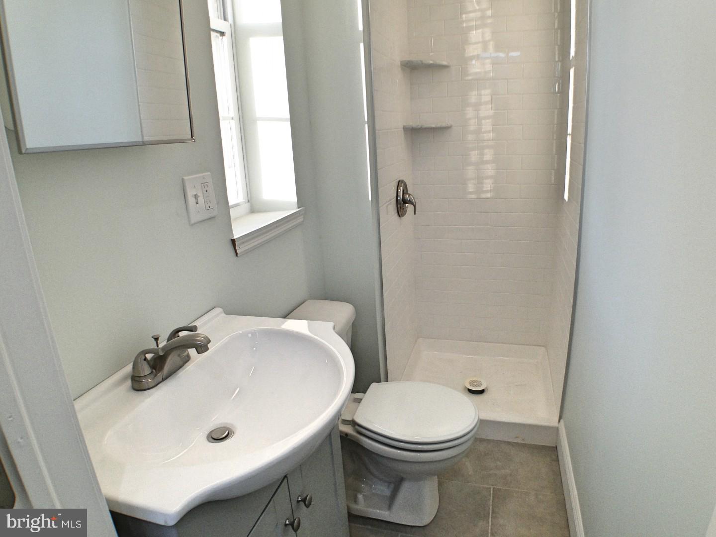 POINT BREEZE - Residential