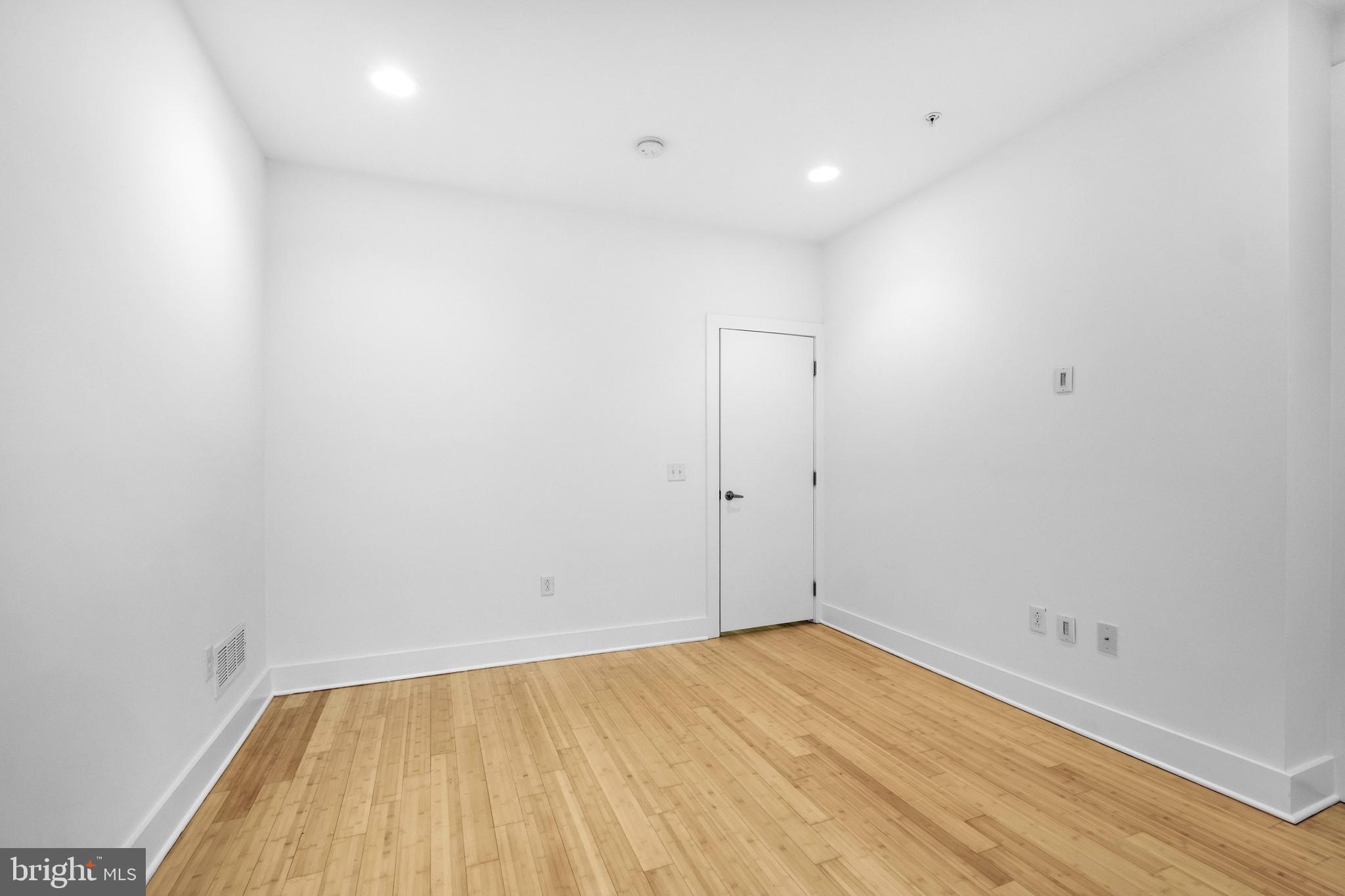 NORTHERN LIBERTIES - Residential Lease