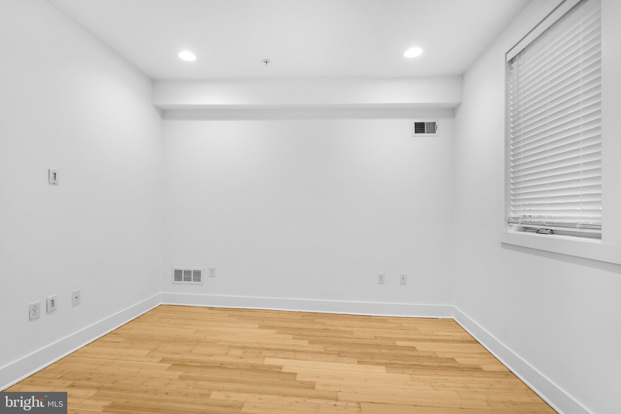 NORTHERN LIBERTIES - Residential Lease