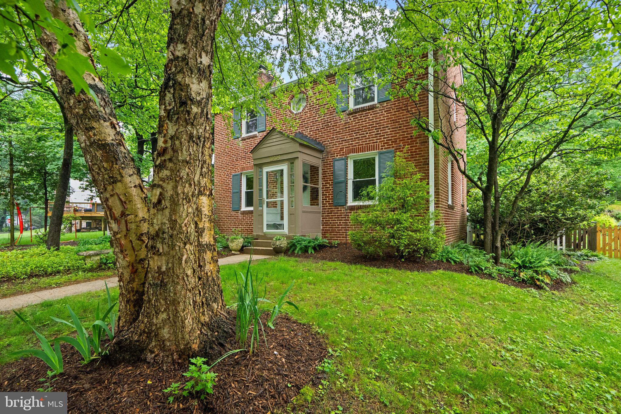 WOODMOOR - Residential