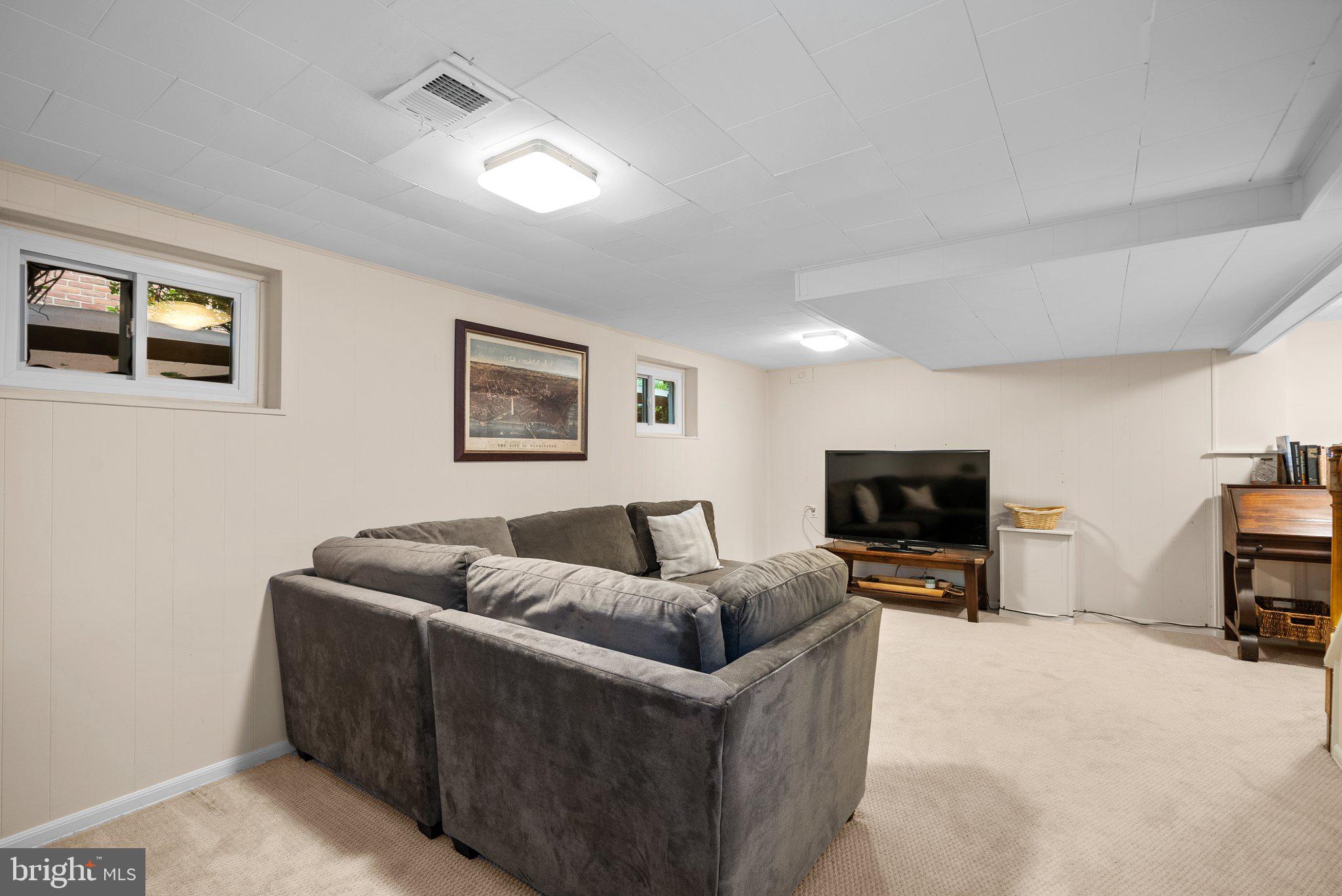 WOODMOOR - Residential