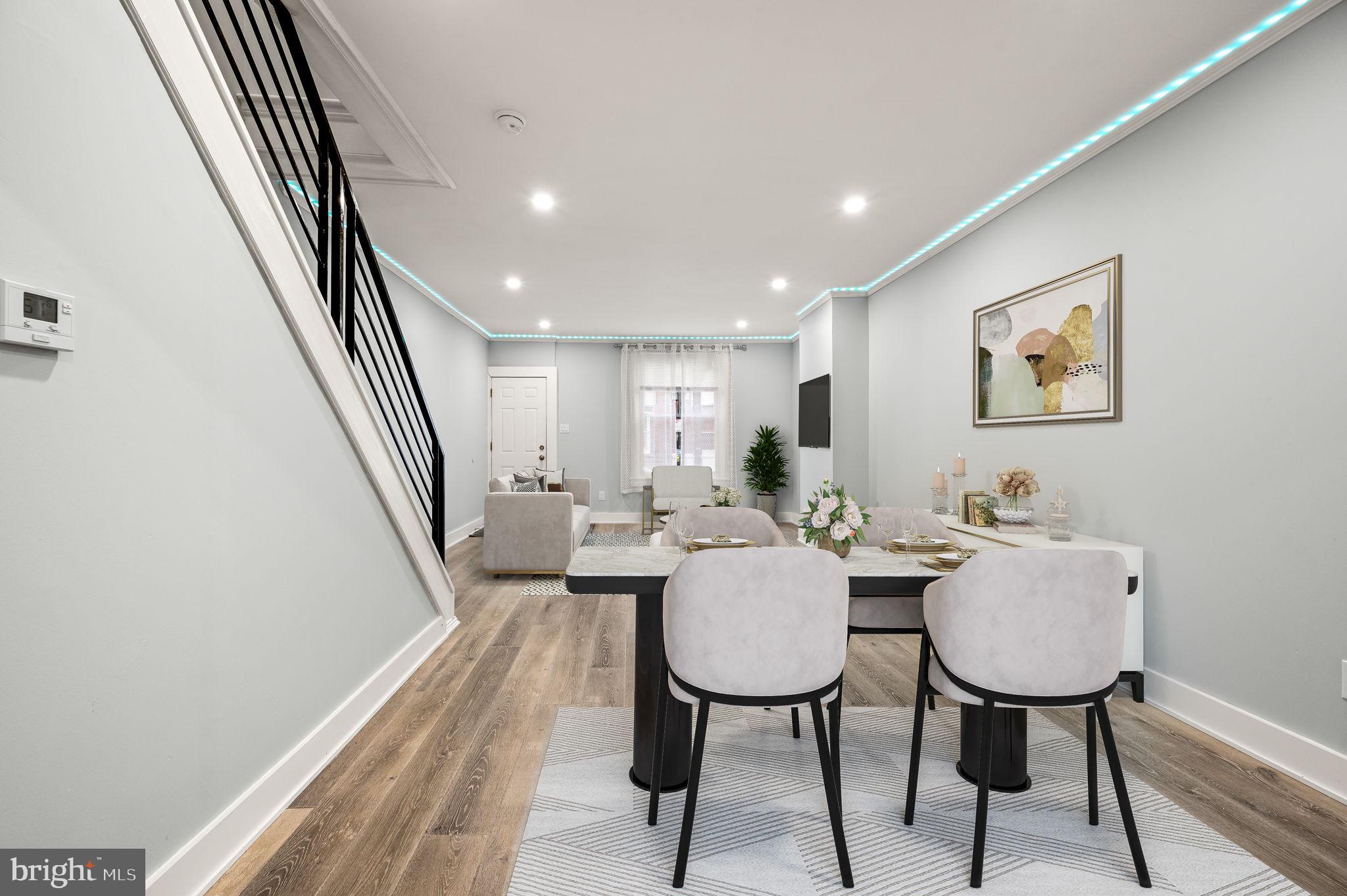 PORT RICHMOND - Residential