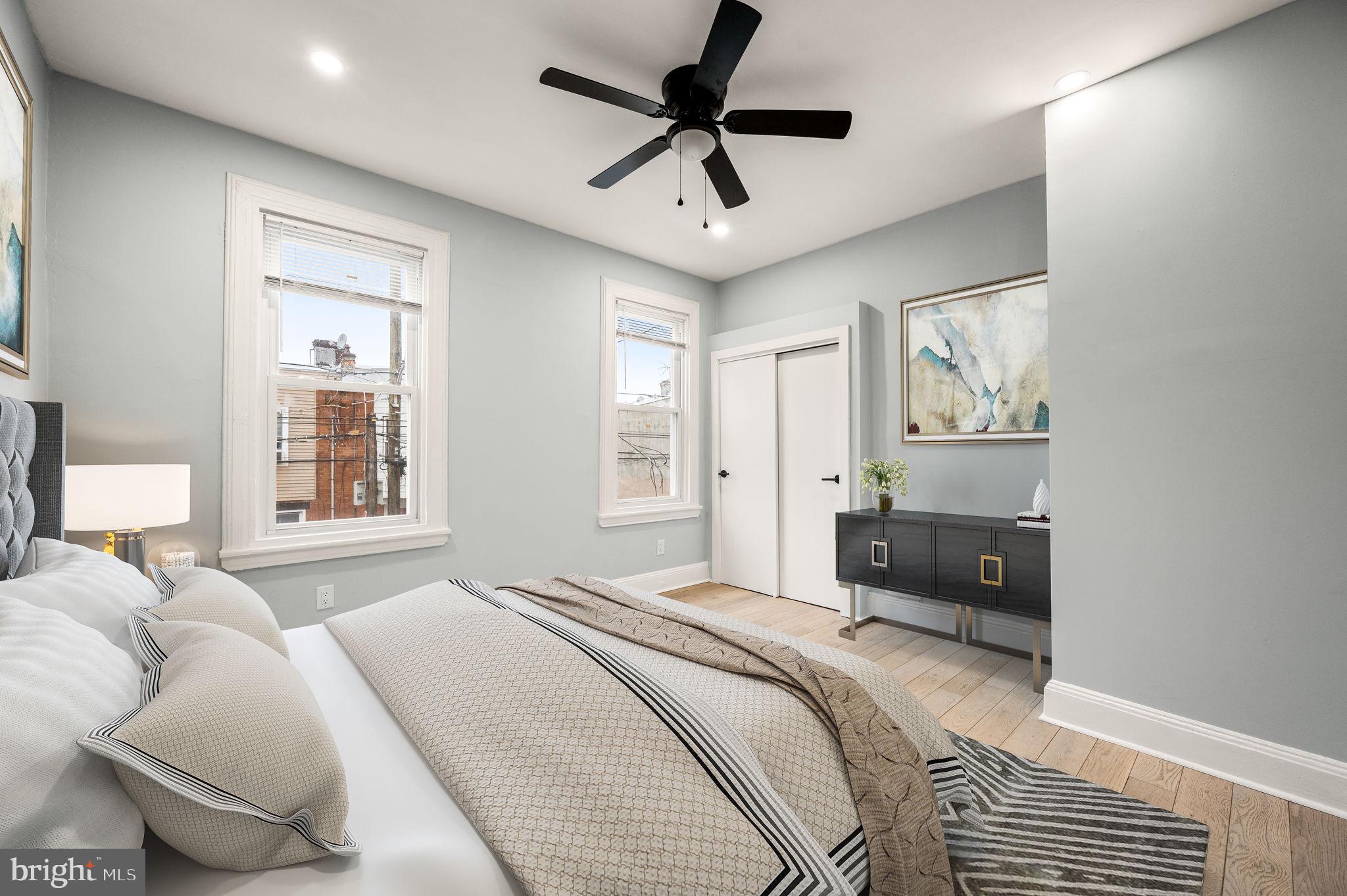 PORT RICHMOND - Residential