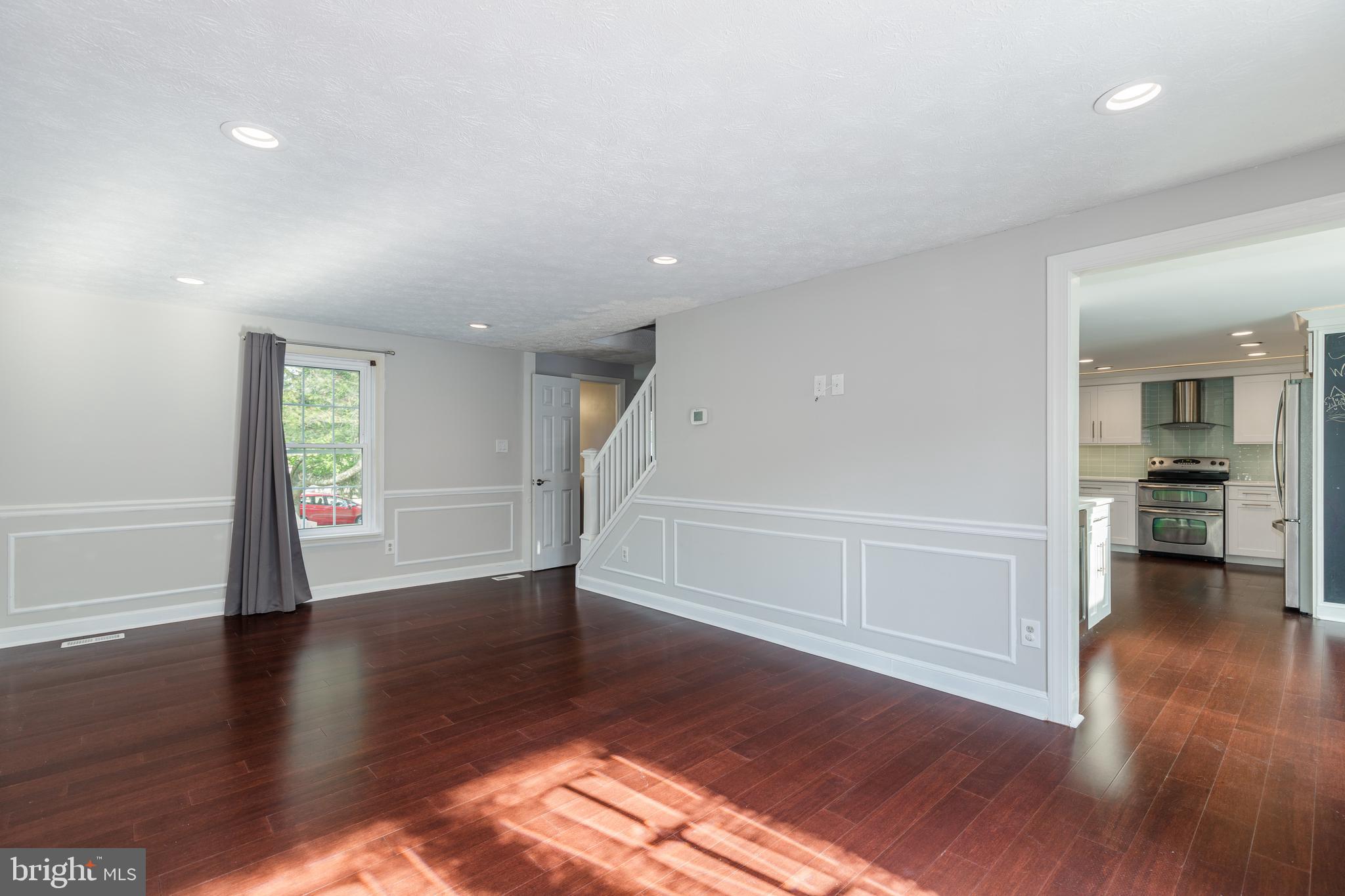 PERRY HALL - Residential