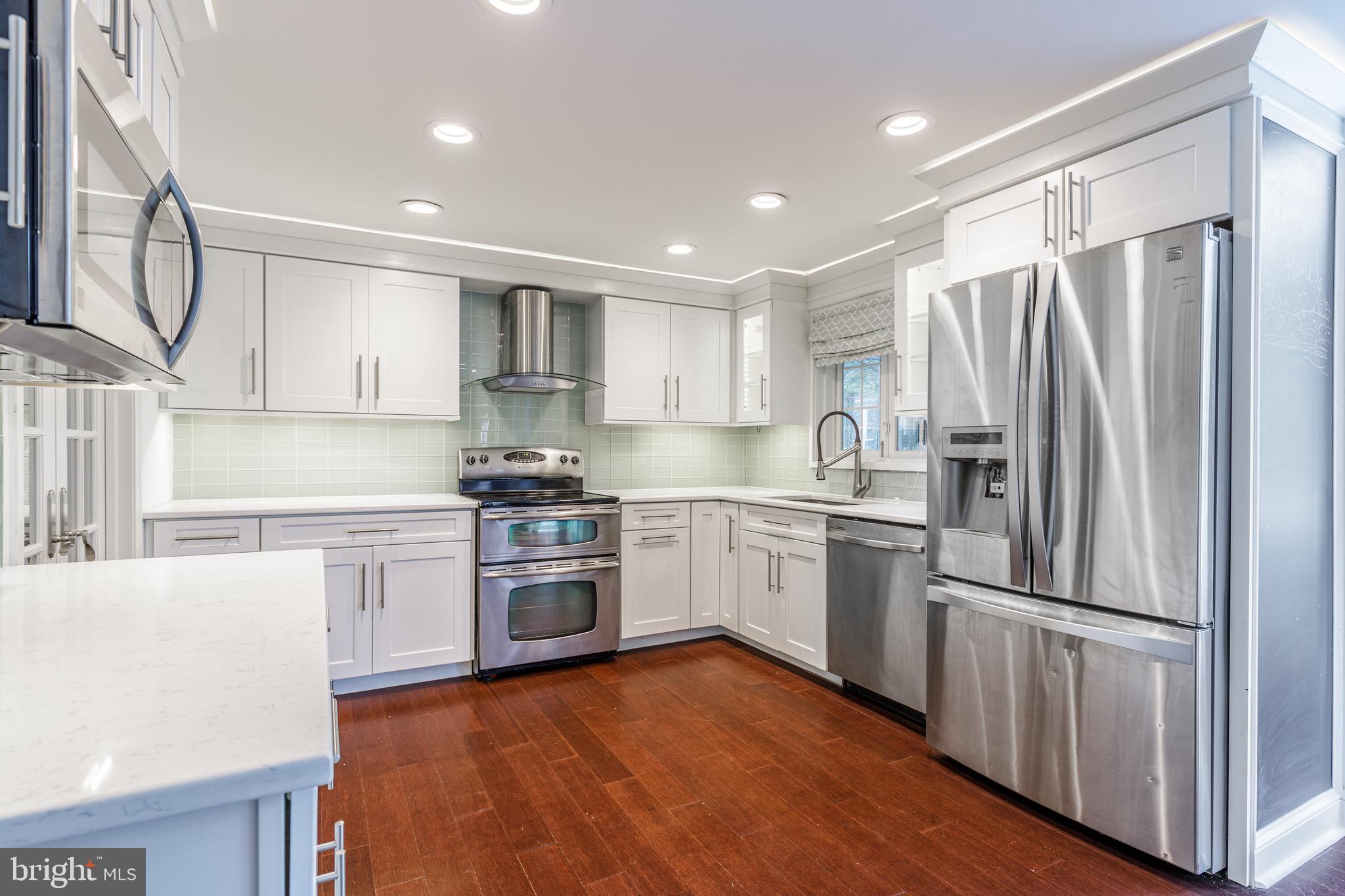 PERRY HALL - Residential