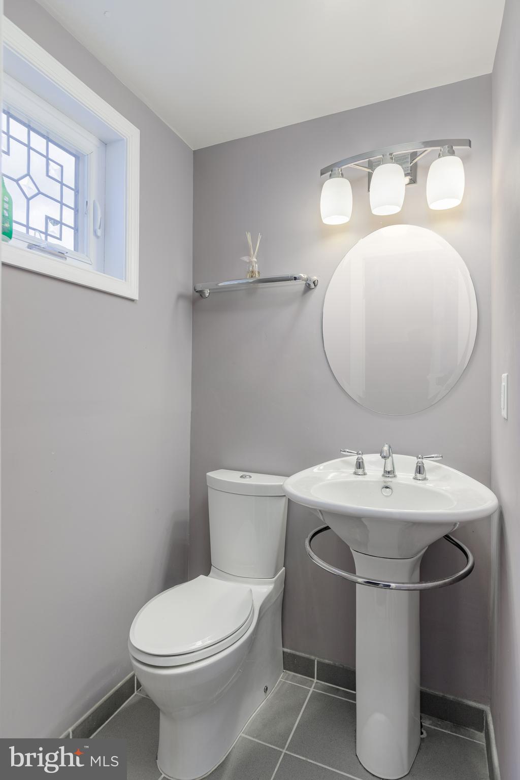 PERRY HALL - Residential