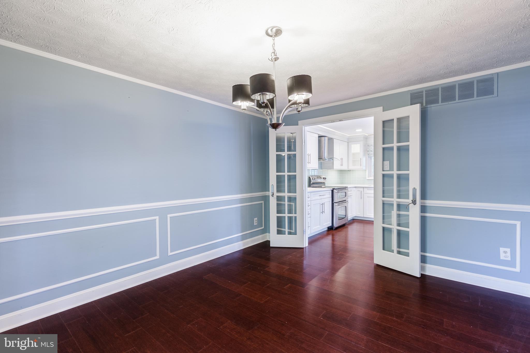 PERRY HALL - Residential