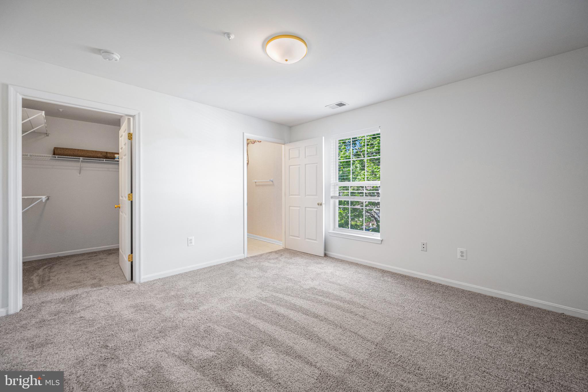 WINIFRED MANOR - Residential