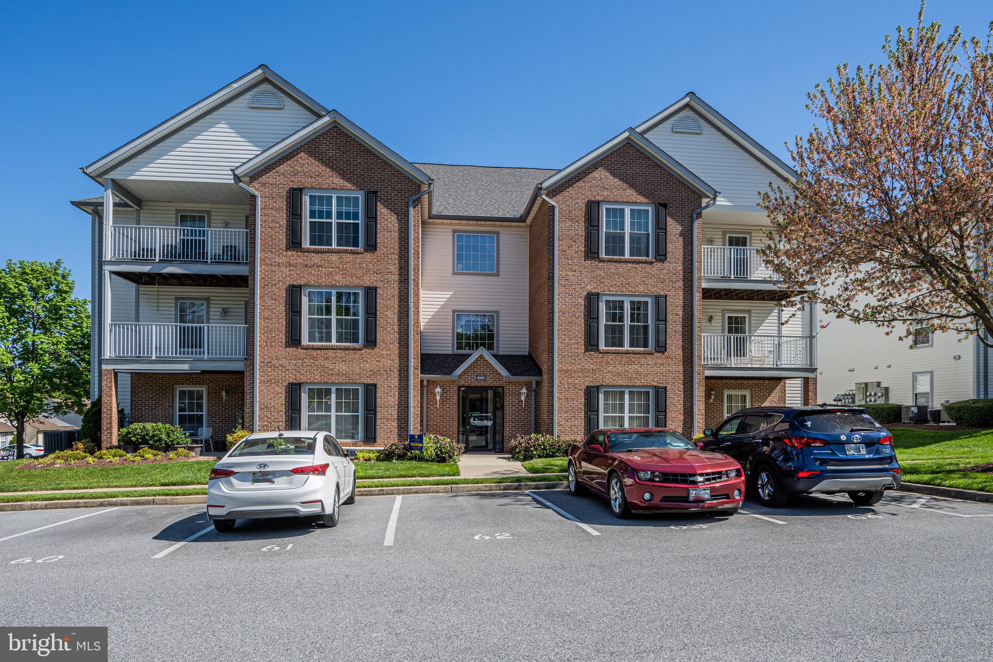 WINIFRED MANOR - Residential