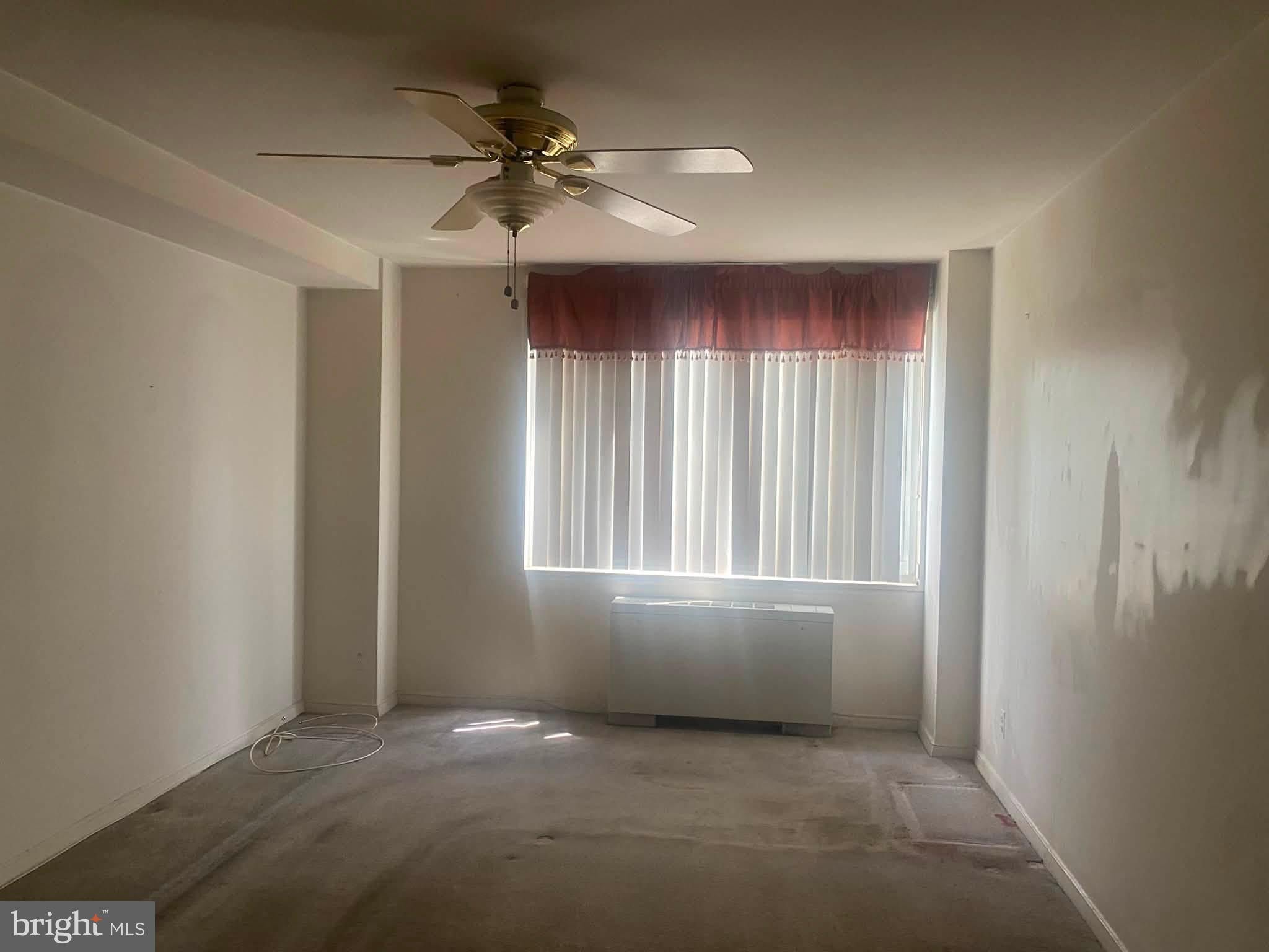 1900 LYTTONSVILLE ROAD 914
