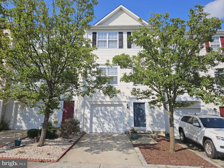 New Luxury Vinyl flooring on lower and main level, New carpeting on upper level. The entire home has been Newly Painted, New Fixtures, New quartz kitchen counters.  Everything has been upgraded in this townhome.  Fantastic location!  It's in great condition.  Just a few blocks from grocery shopping, Trade Joes, Leesburg Outlet Mall and Home Depot. This 3 bedroom 2 full 2 half bath TH with a 1 car garage is ready for move in.  3 finished levels with ample guest parking in front.  Some of the other features include a walk-in closet, washer and dryer, fenced in backyard, and back deck off the family room.  Agent is the owner.