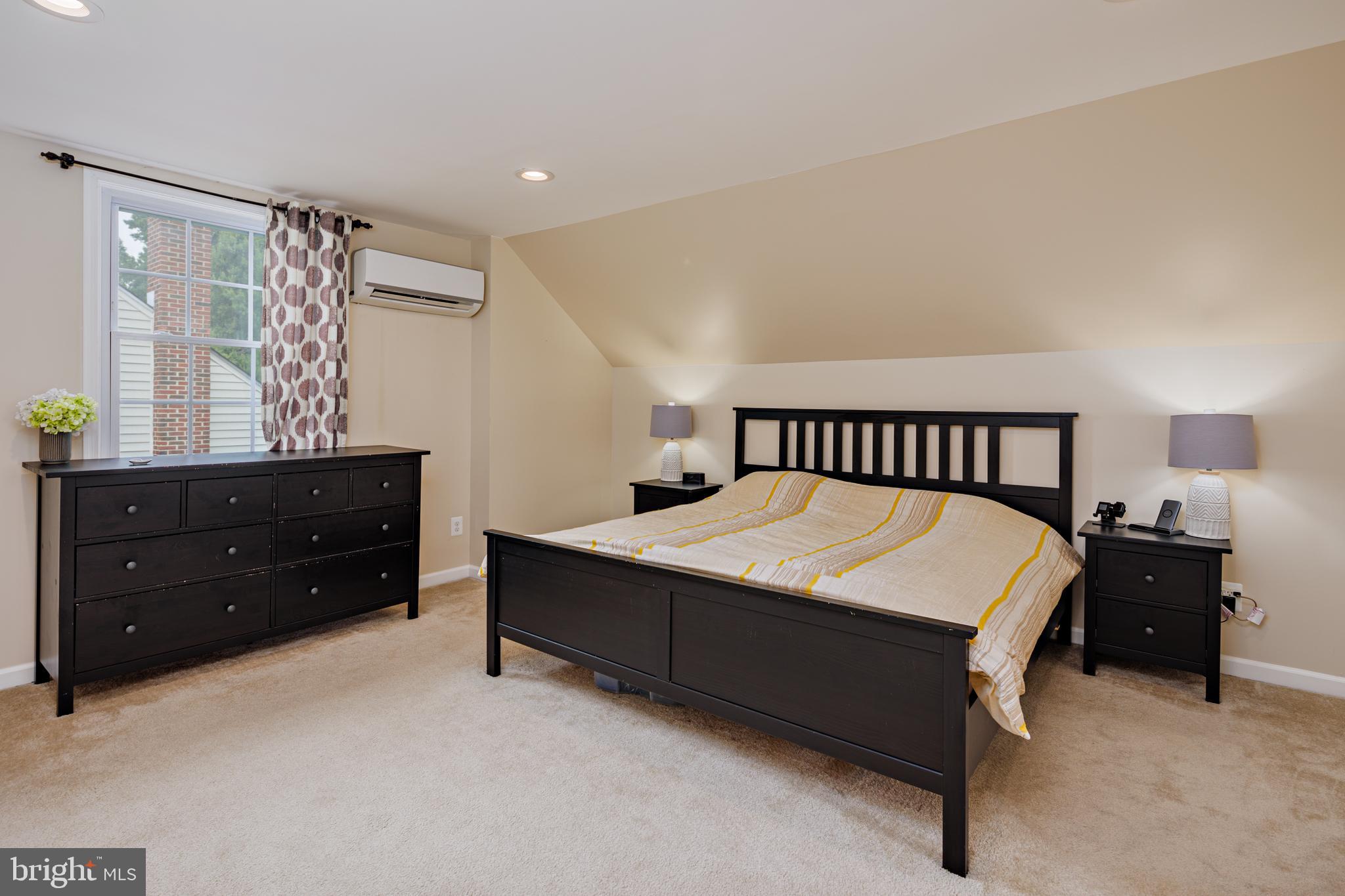 HAMILTON HEIGHTS - Residential